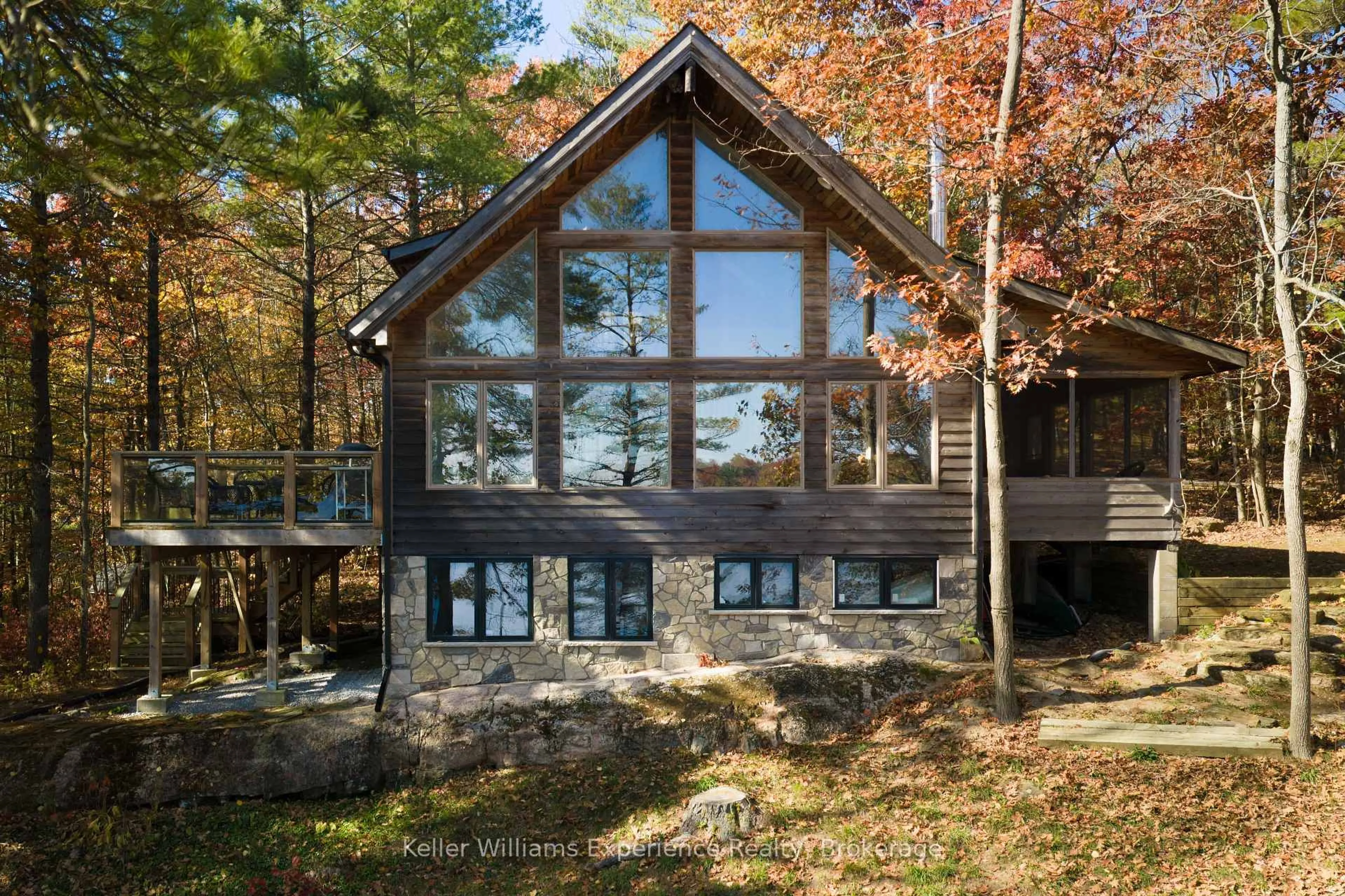 Unknown for 1317 West Lionshead Rd, Gravenhurst Ontario N0H 1W0