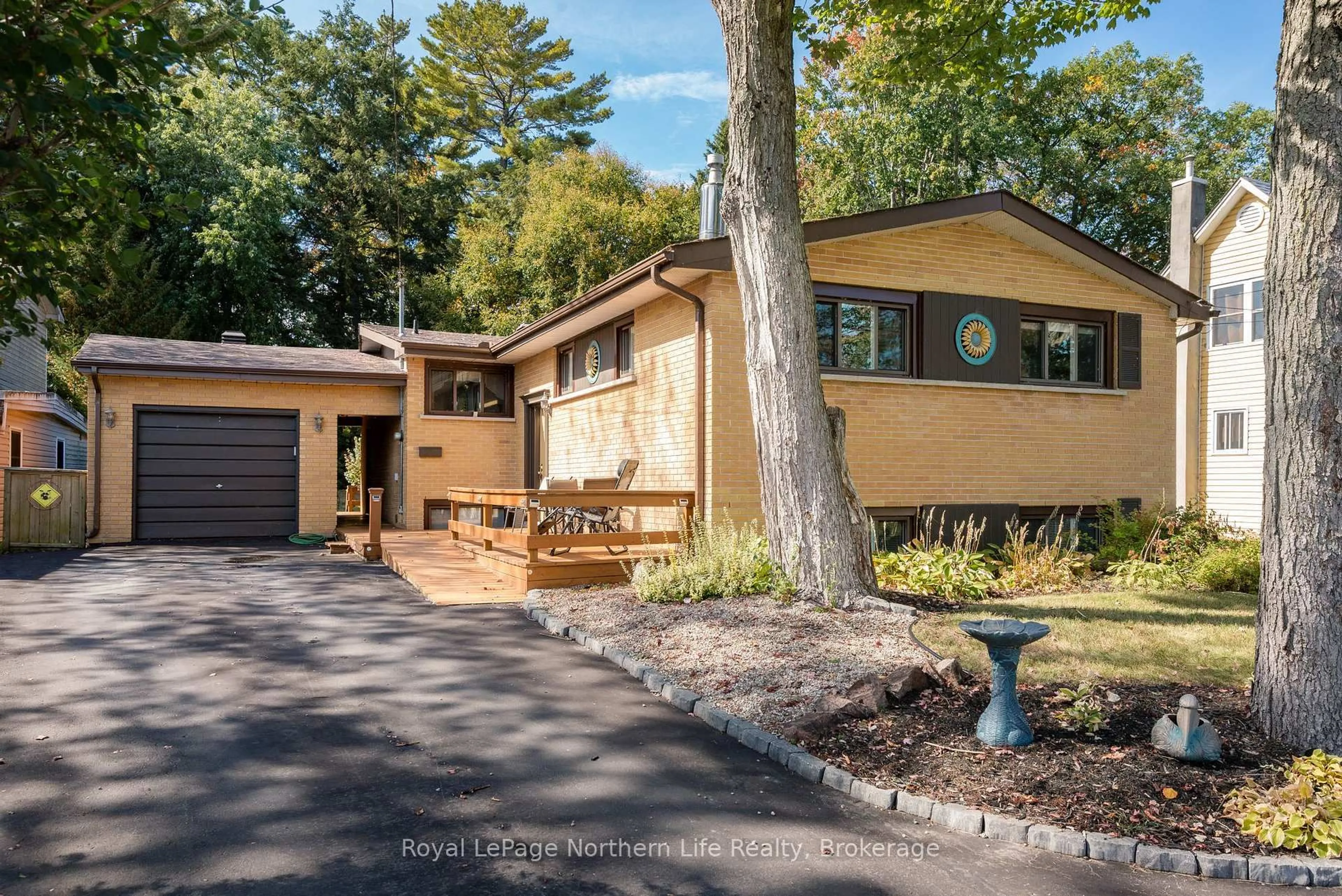 Home with brick exterior material, street for 171 Campbell Ave, North Bay Ontario P1A 1W2
