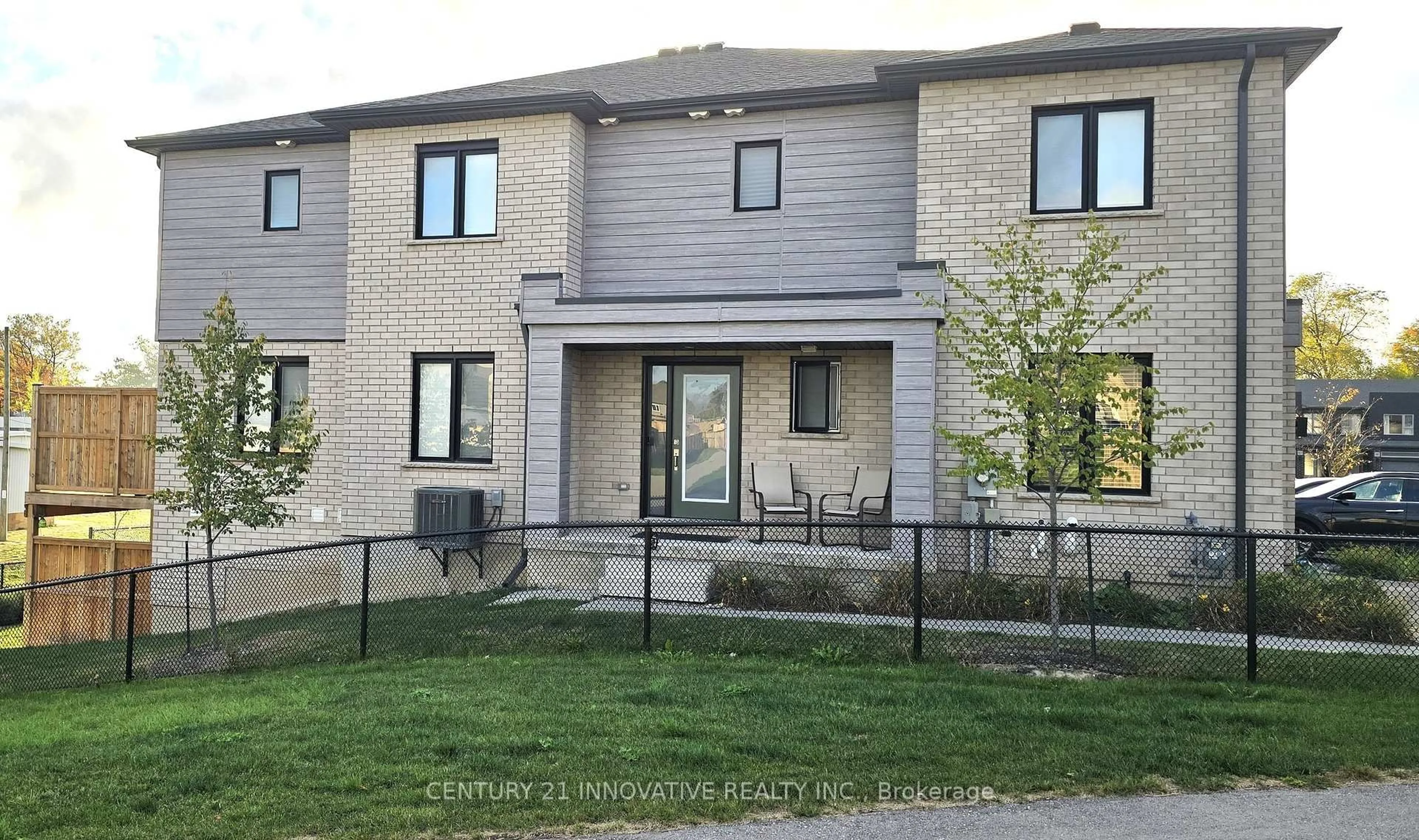 Unknown for 92 Pony Way, Kitchener Ontario N2R 0R8