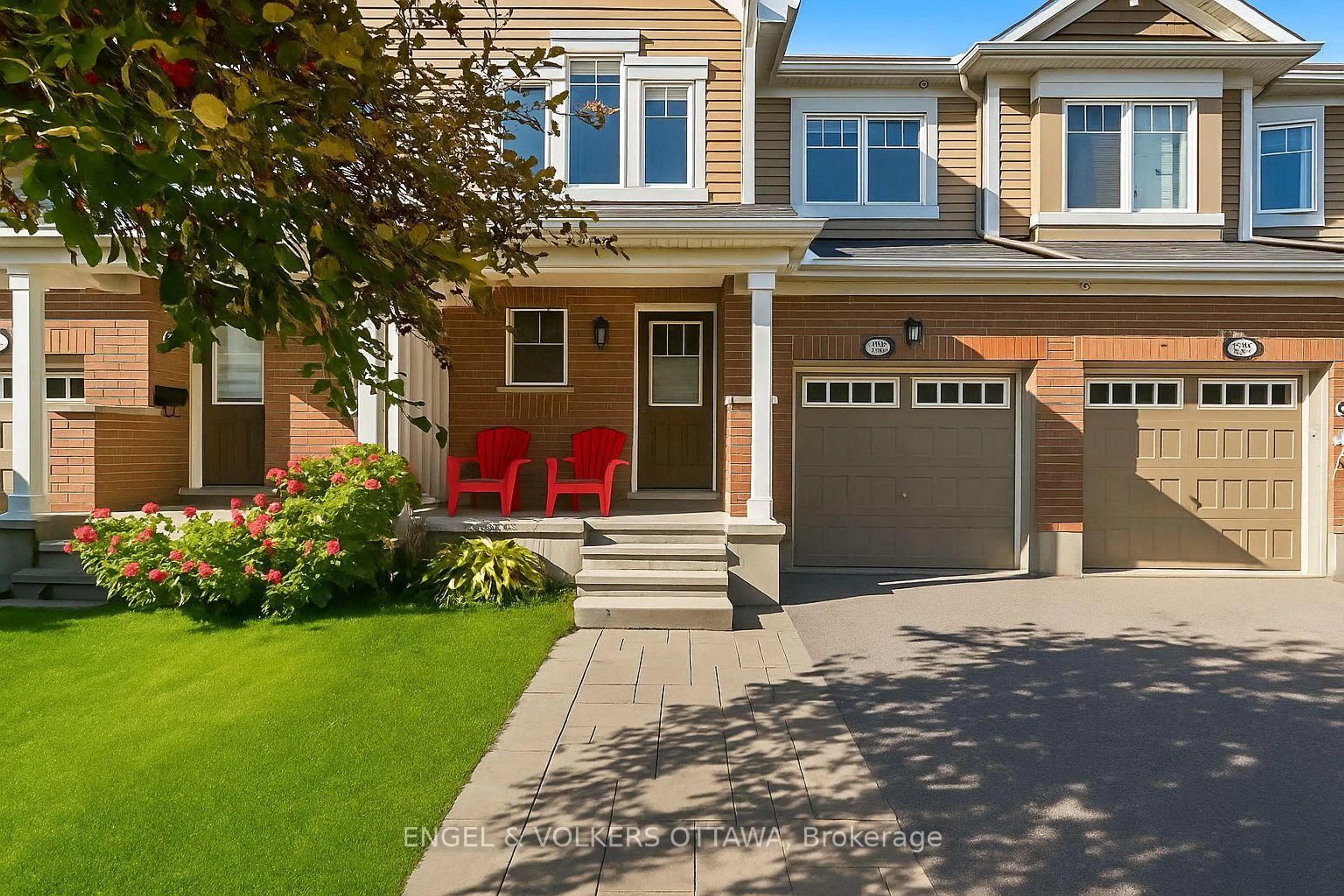 Home with brick exterior material, street for 308 Song Sparrow St, Ottawa Ontario K2J 5W5
