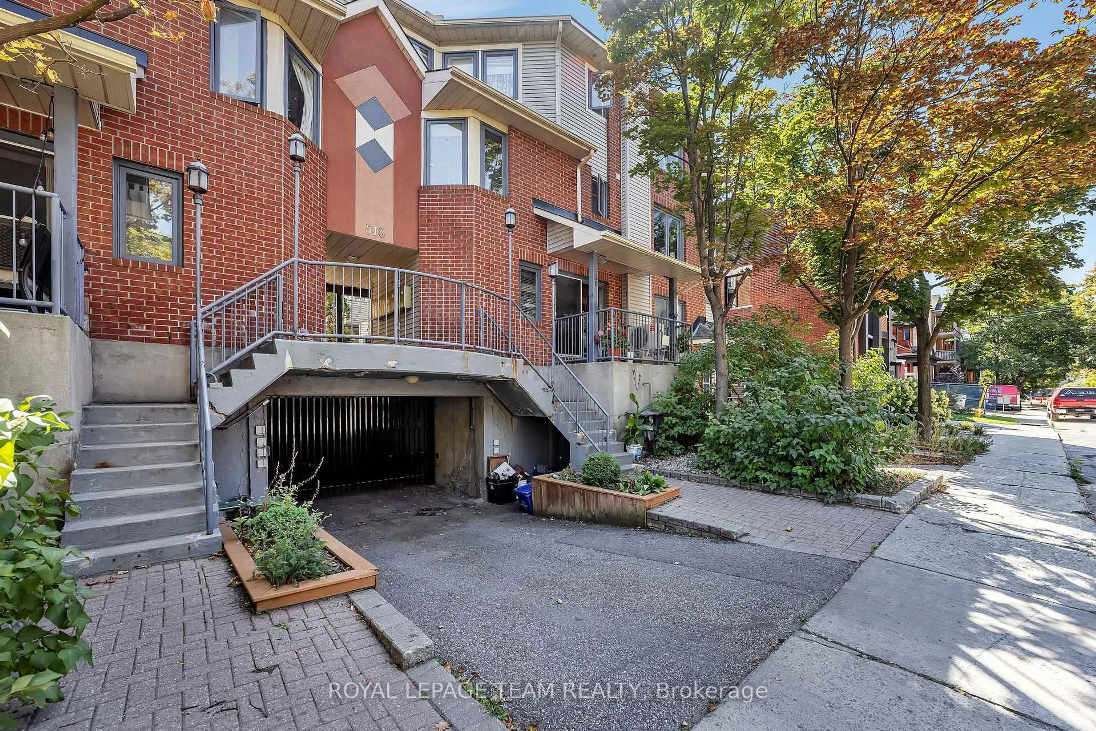 Home with brick exterior material, street for 518 Lisgar St #9, Ottawa Ontario K1R 5H5