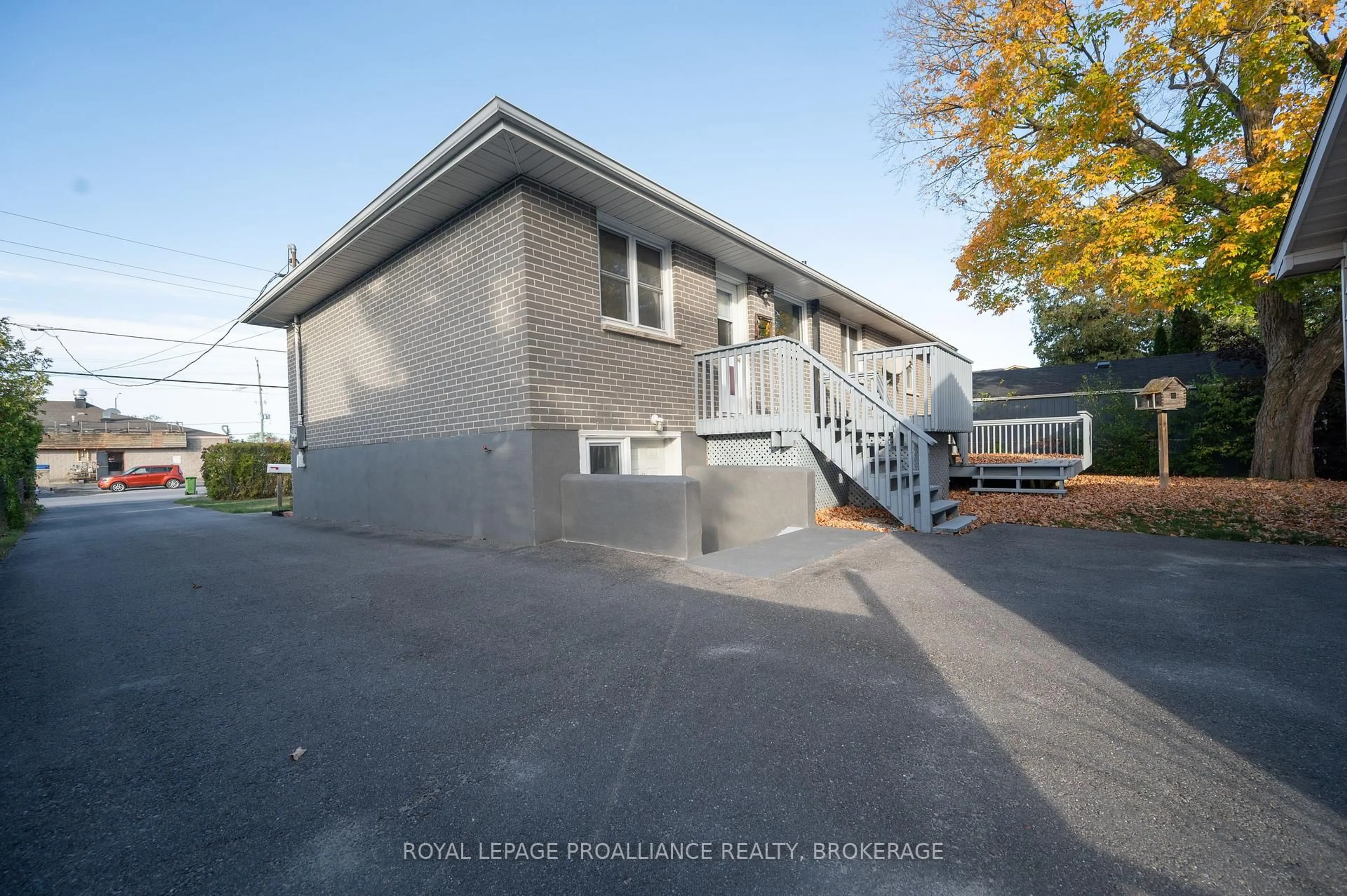 Unknown for 855 Woodbine Rd, Kingston Ontario K7P 2X3