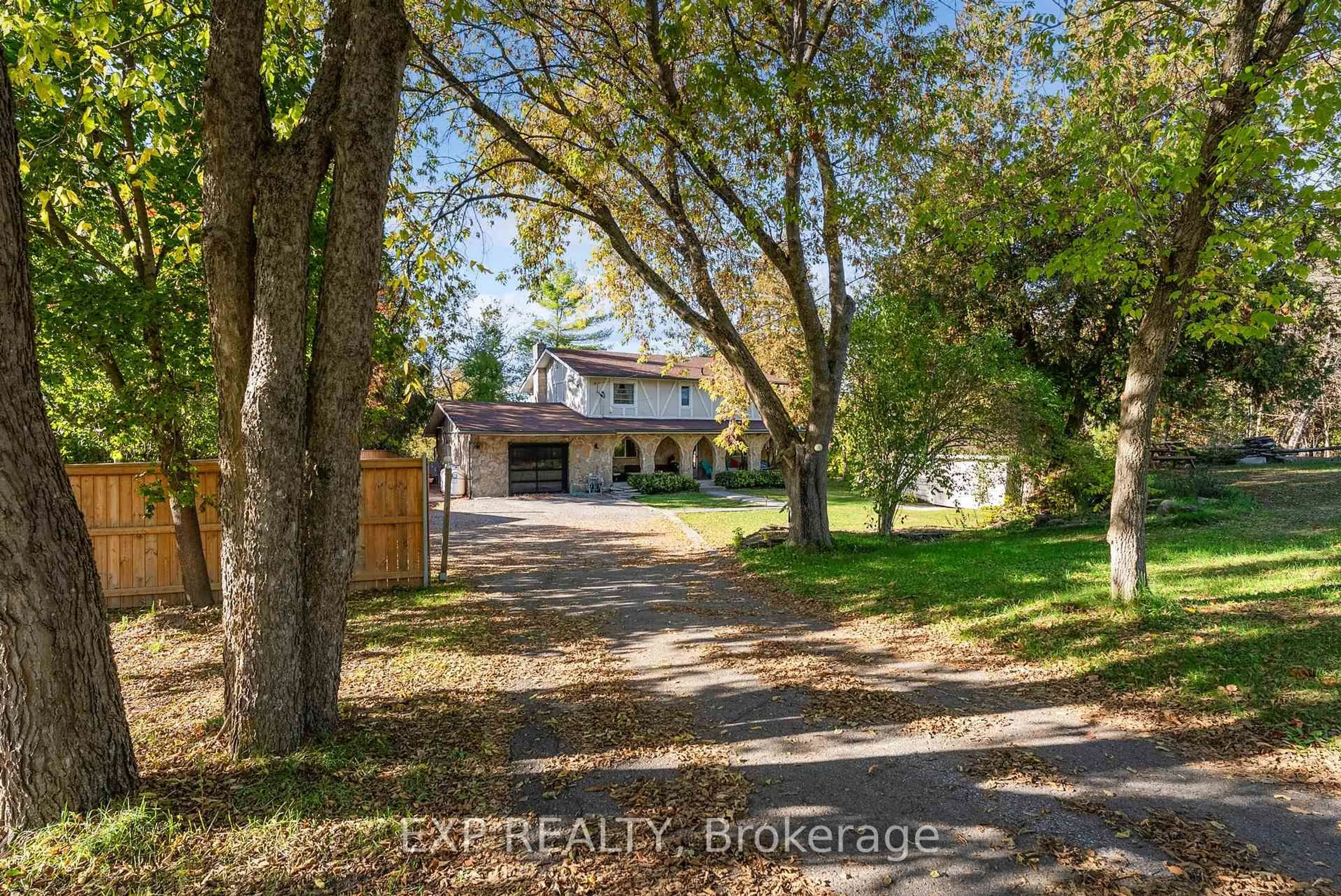 A pic from outside/outdoor area/front of a property/back of a property/a pic from drone, street for 587 Scuttlehole Rd, Belleville Ontario K0K 2V0