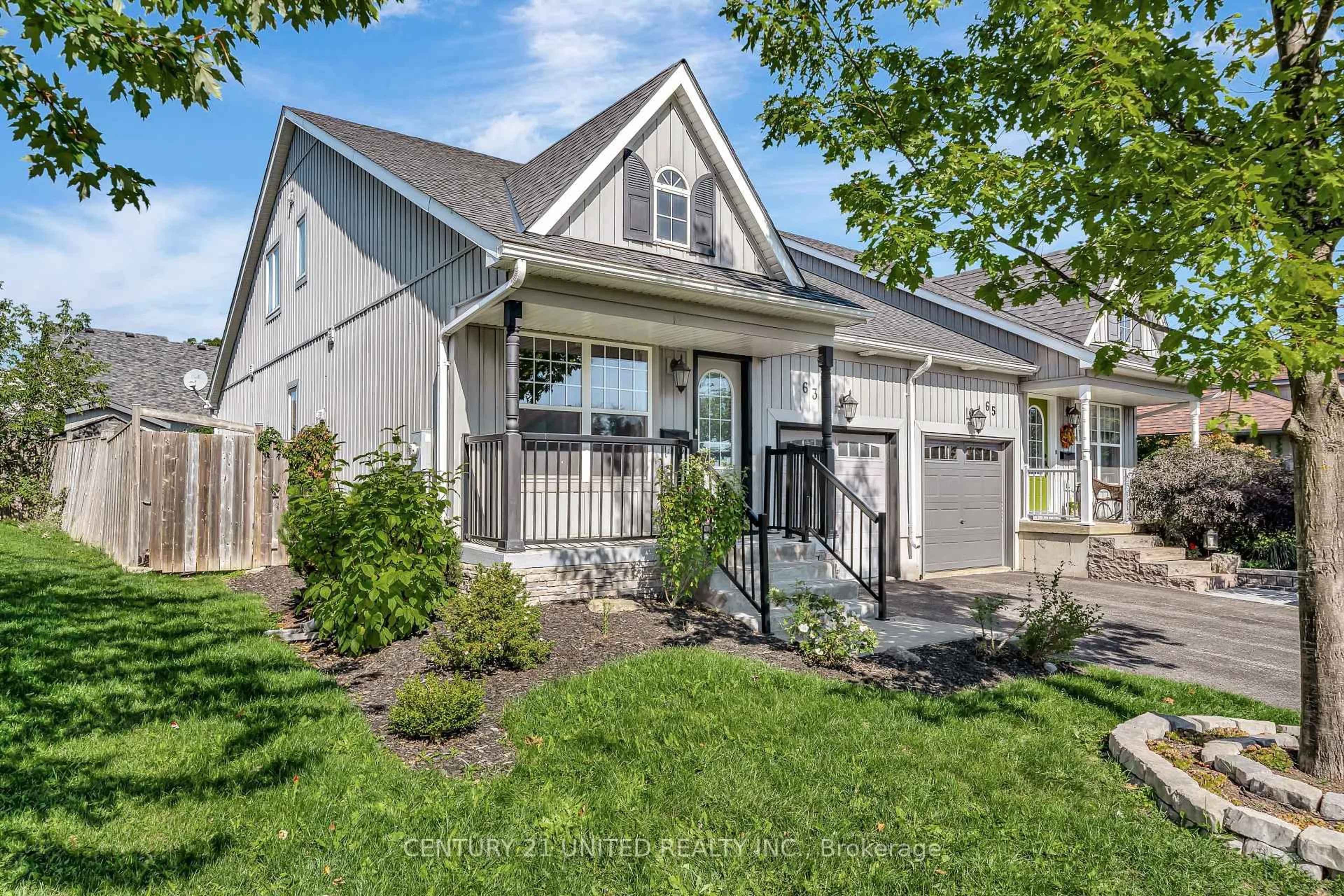 Home with vinyl exterior material, street for 63 Fallingbrook Cres, Kawartha Lakes Ontario K9V 0B3