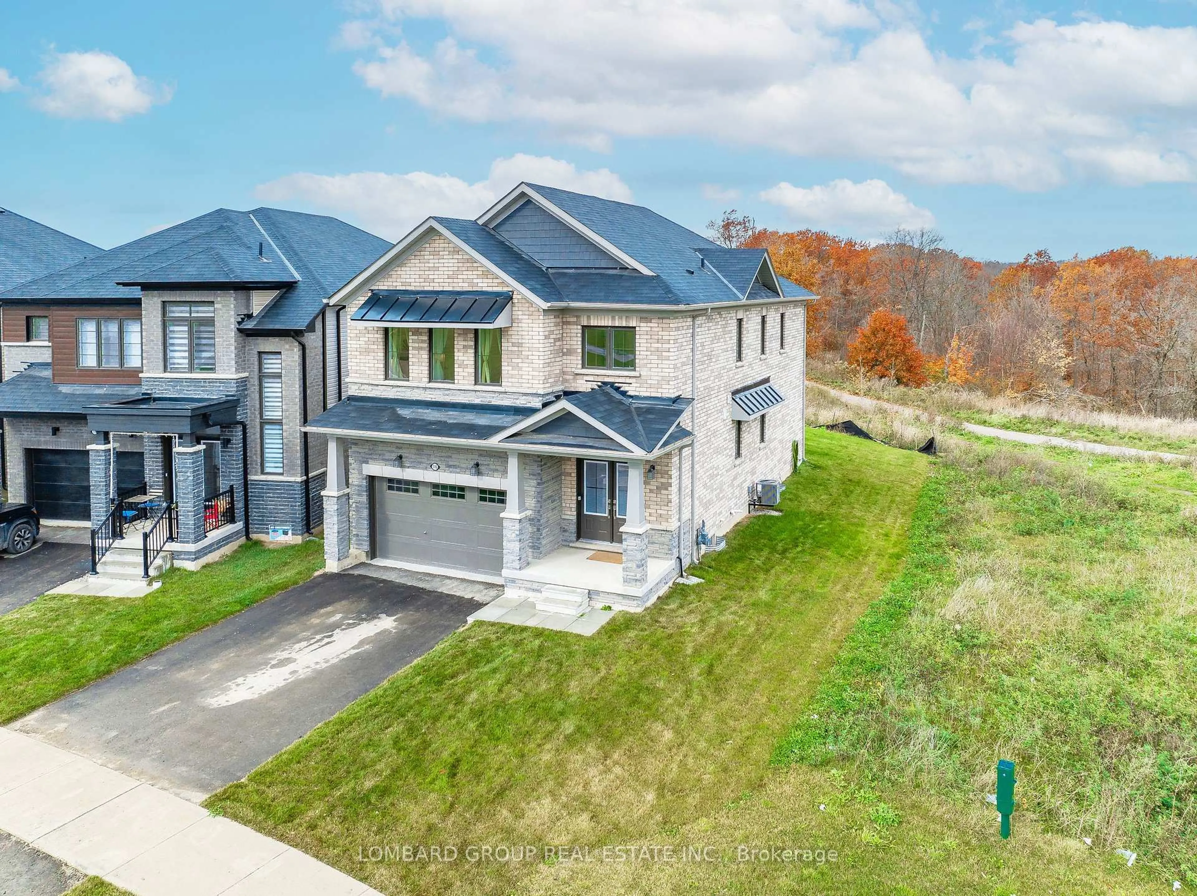A pic from outside/outdoor area/front of a property/back of a property/a pic from drone, unknown for 116 Whithorn Cres, Haldimand Ontario N3W 0G4