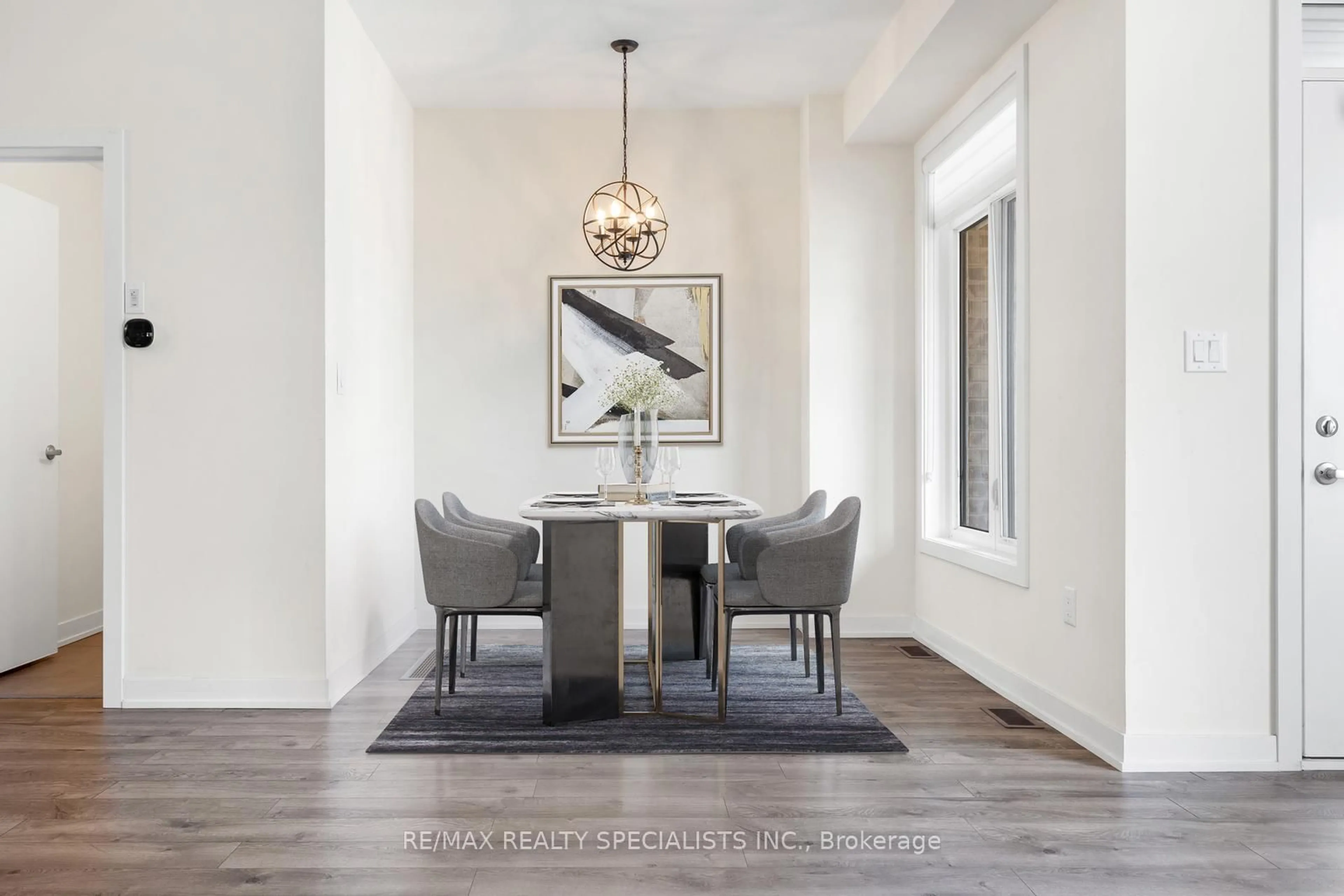 Dining room, unknown for 590 North Service Rd #135, Hamilton Ontario L8E 0K5