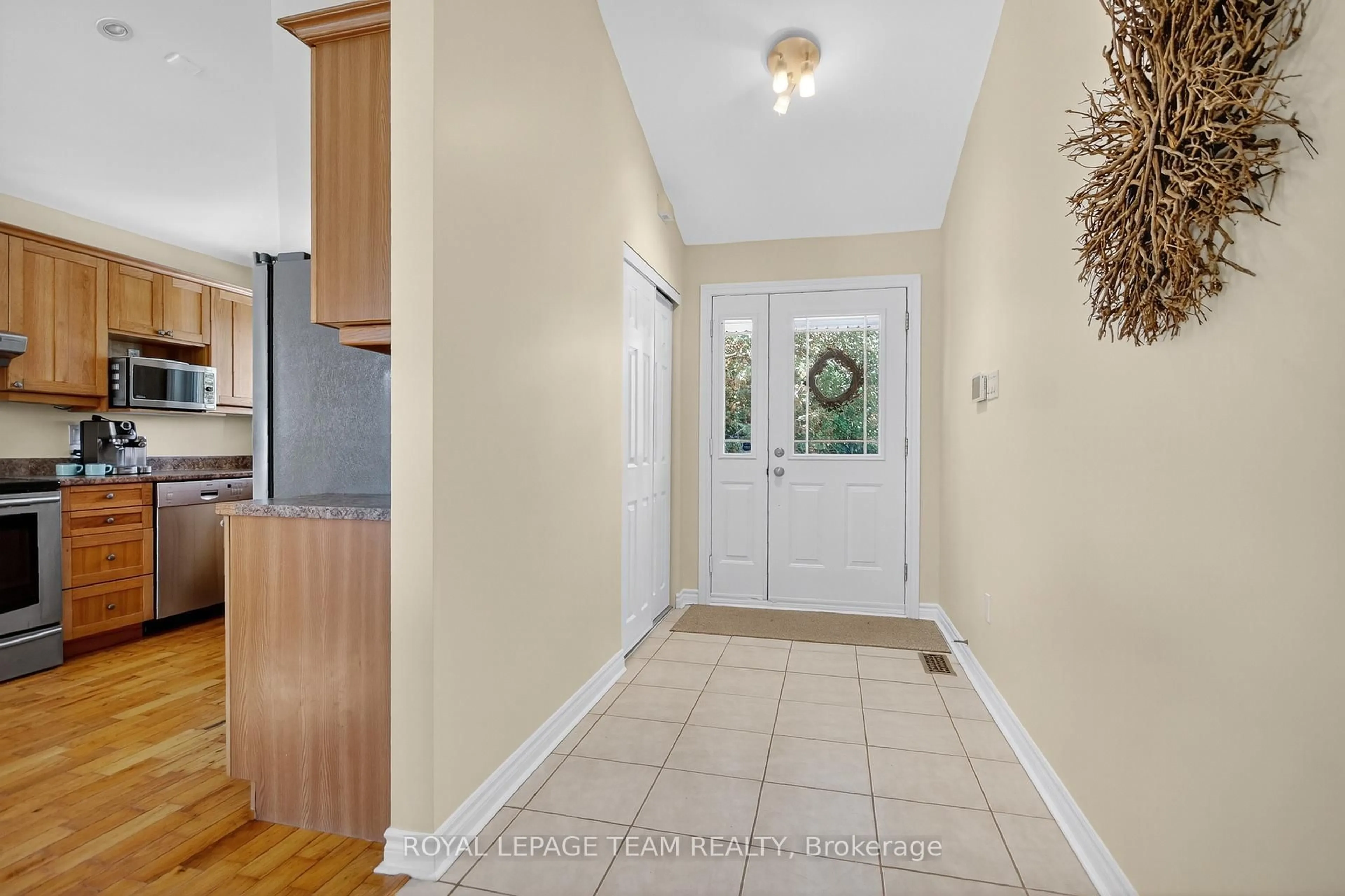 Indoor entryway for 380 Brunton Side Rd, R.R. #3 Sdrd, Ashton Ontario K0A 1B0