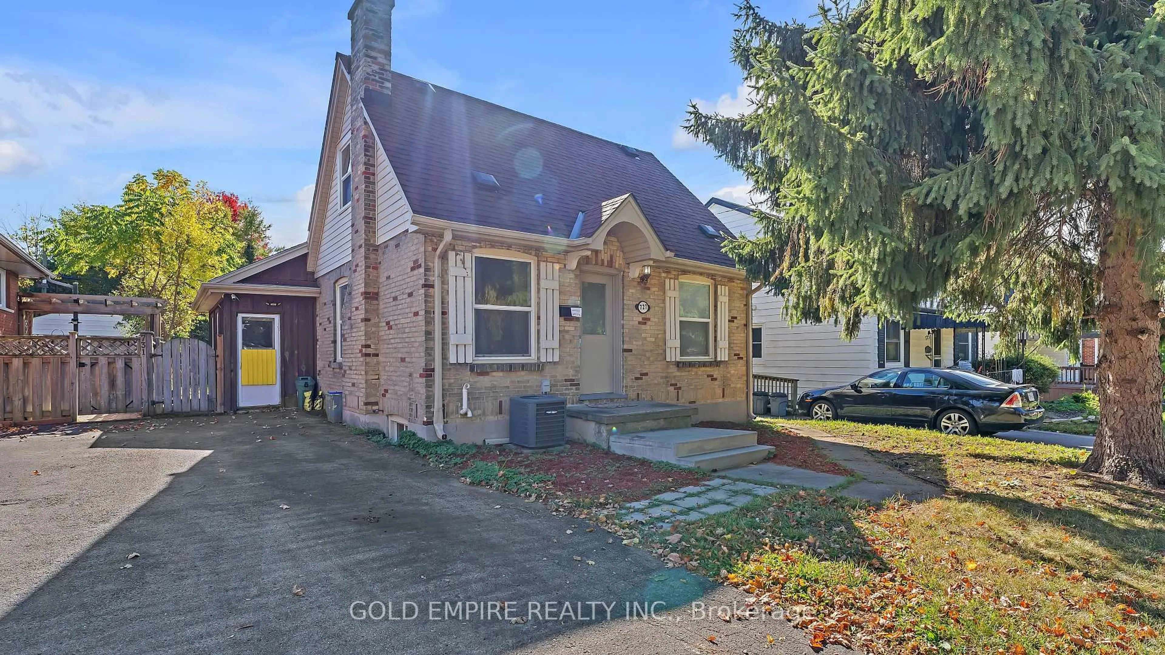 Home with brick exterior material, street for 727 Whetter Ave, London South Ontario N6C 2H1