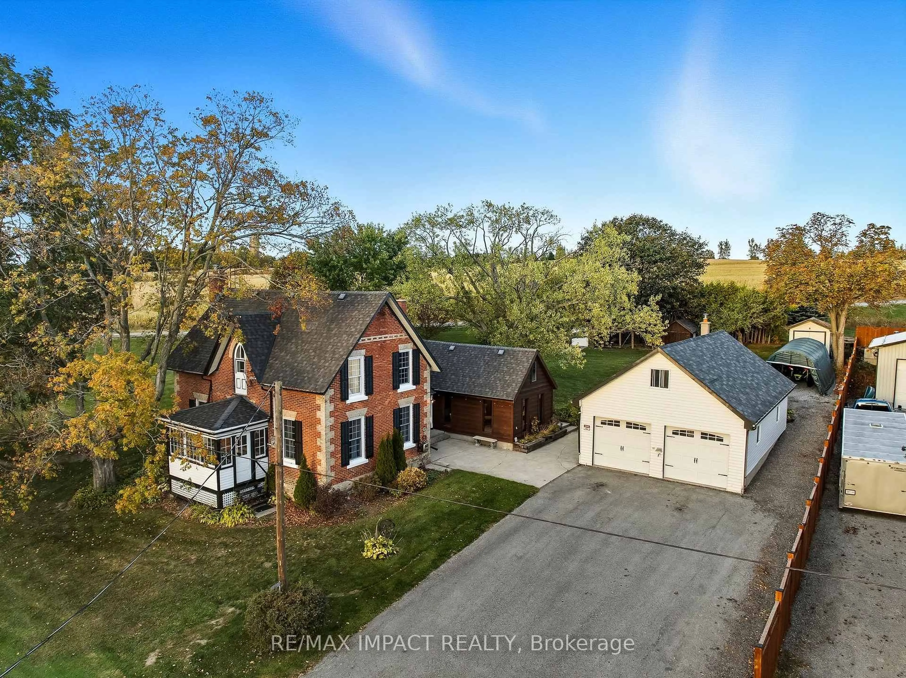 A pic from outside/outdoor area/front of a property/back of a property/a pic from drone, street for 7021 Perrytown Rd, Port Hope Ontario L1A 3V5