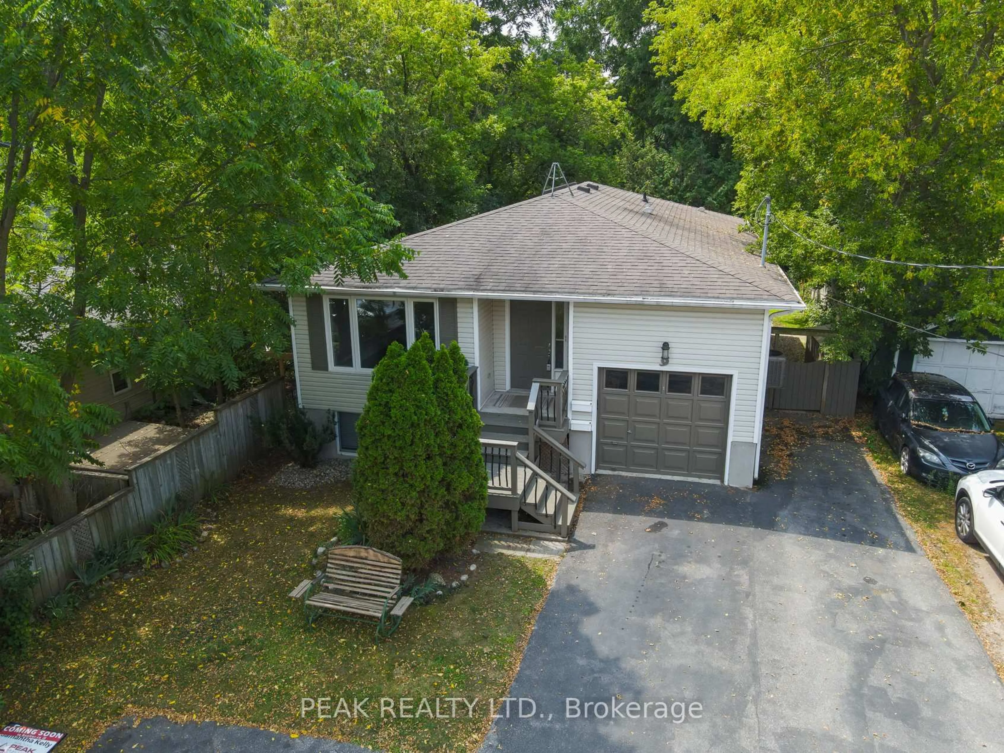 A pic from outside/outdoor area/front of a property/back of a property/a pic from drone, street for 9 Macville Ave #A & B, Kitchener Ontario N2K 1T2