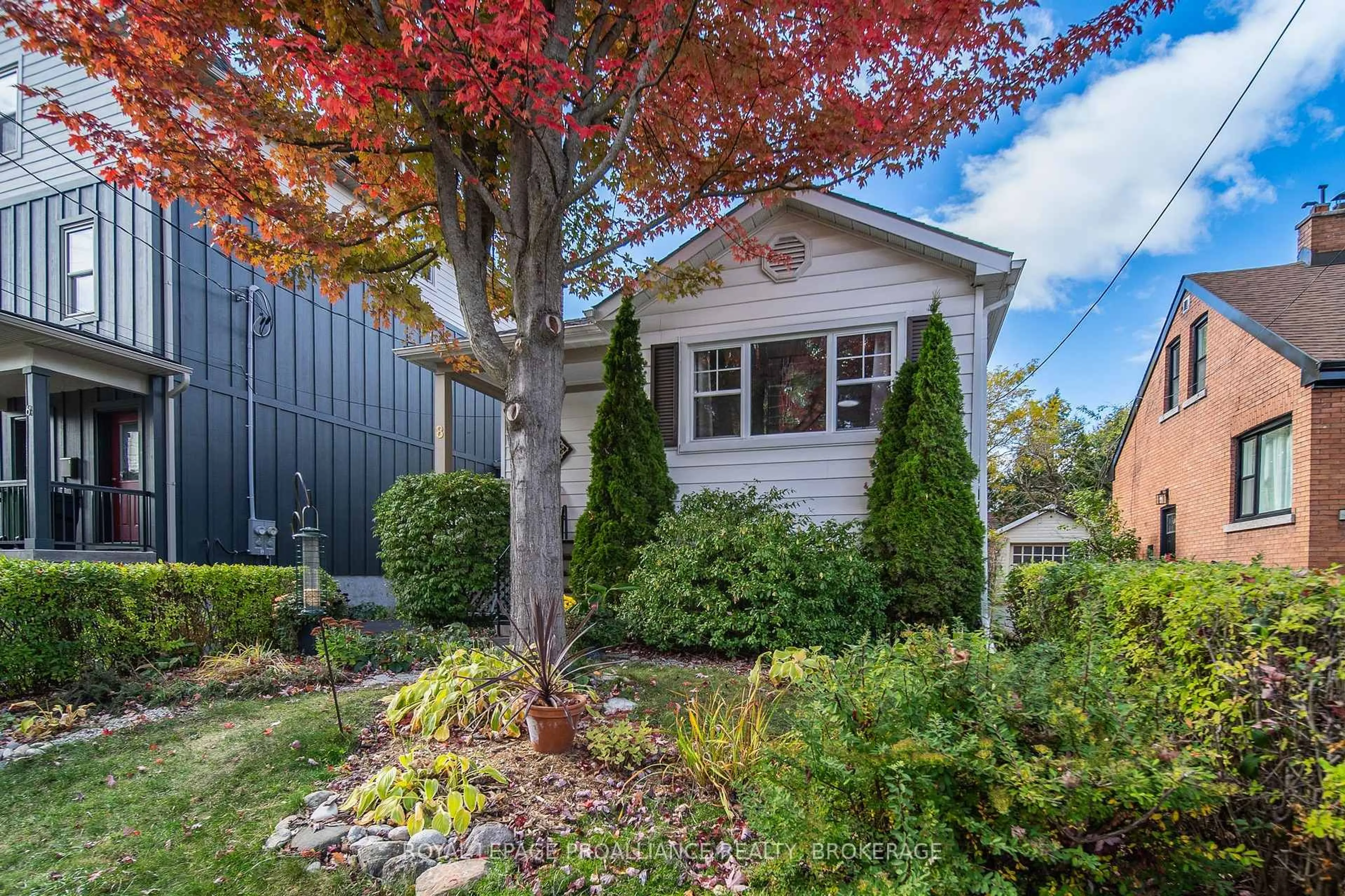 Unknown for 8 Graham Ave, Kingston Ontario K7L 4H3