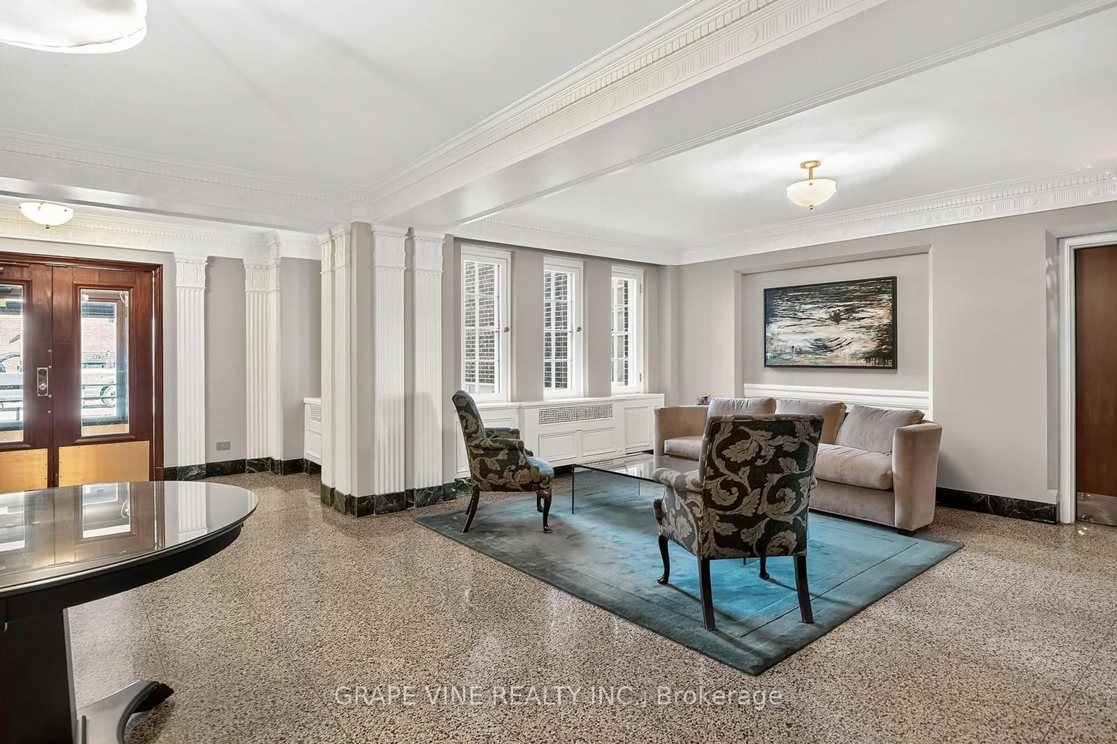 Lobby for 260 Metcalfe St #1D, Ottawa Ontario K2P 1R6