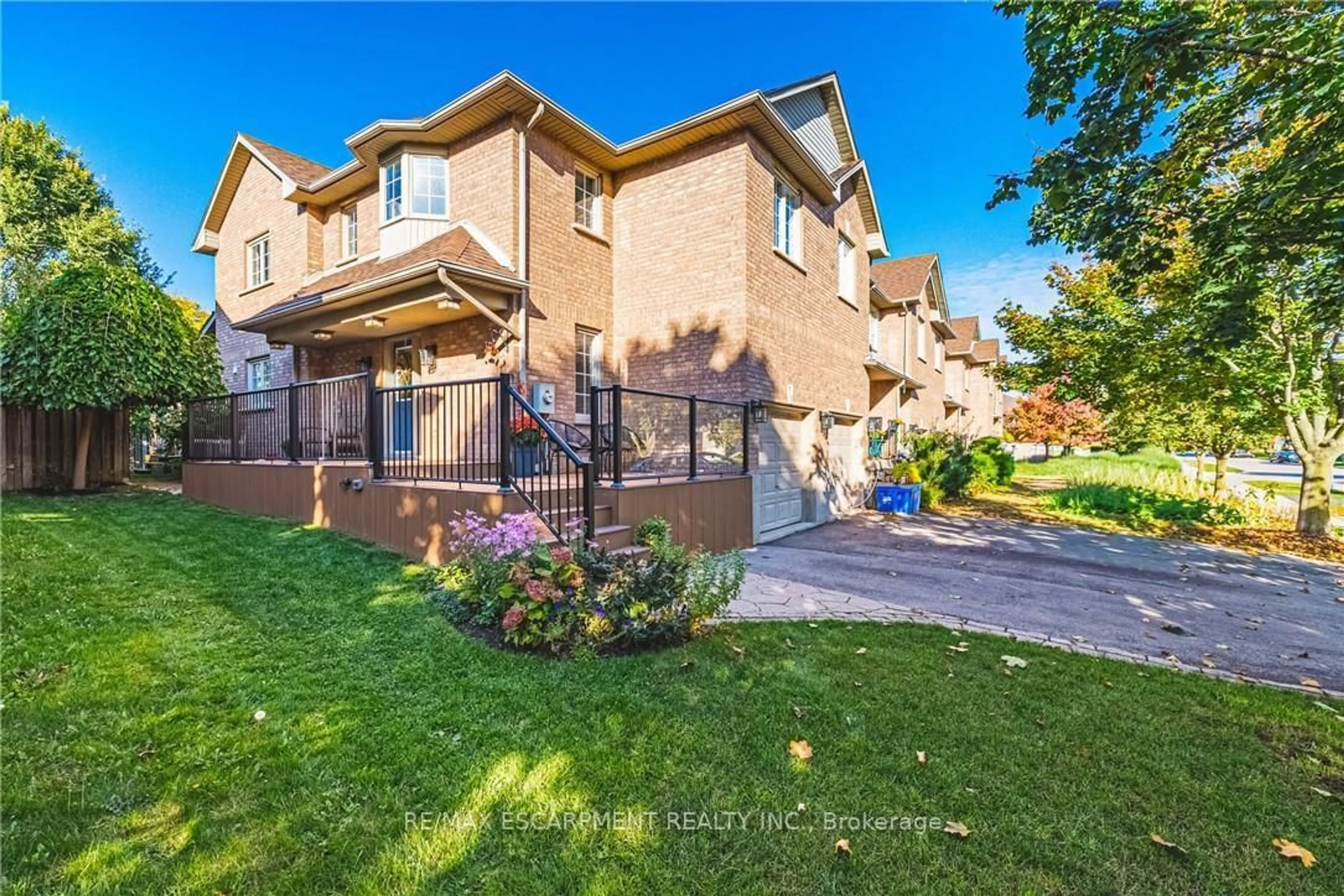 Unknown for 55 Morwick Dr, Hamilton Ontario L9G 4Y4