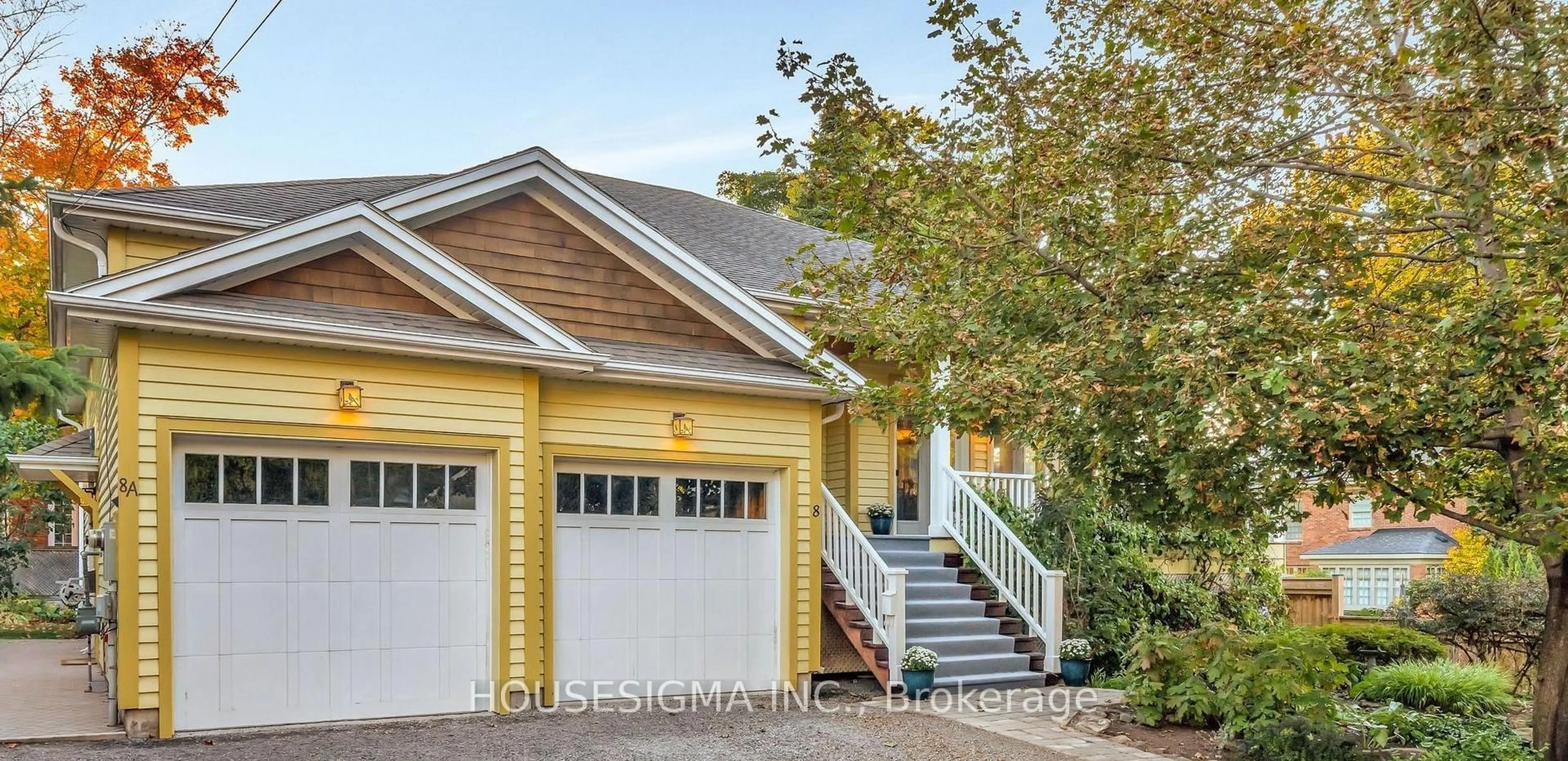 Home with vinyl exterior material, water/lake/river/ocean view for 8 Mount Pleasant Rd, Belleville Ontario K8N 3J2