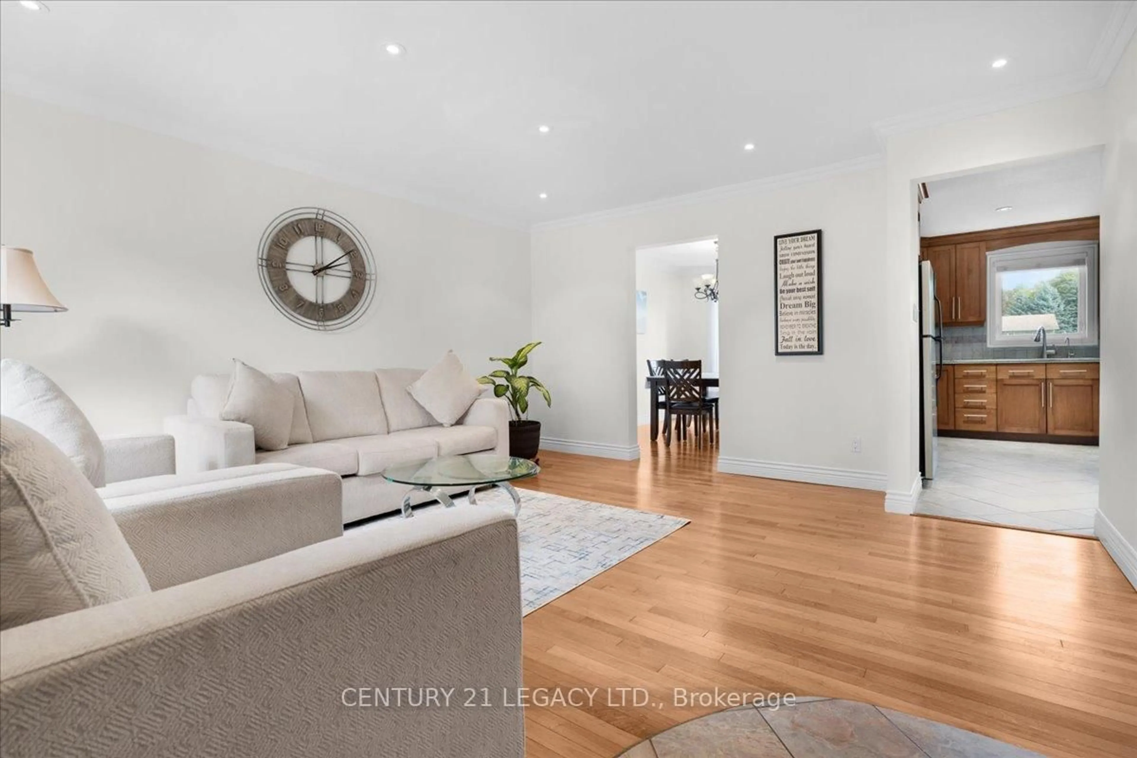 Living room with furniture, unknown for 3 Nelson Ave, Kitchener Ontario N2K 1C7