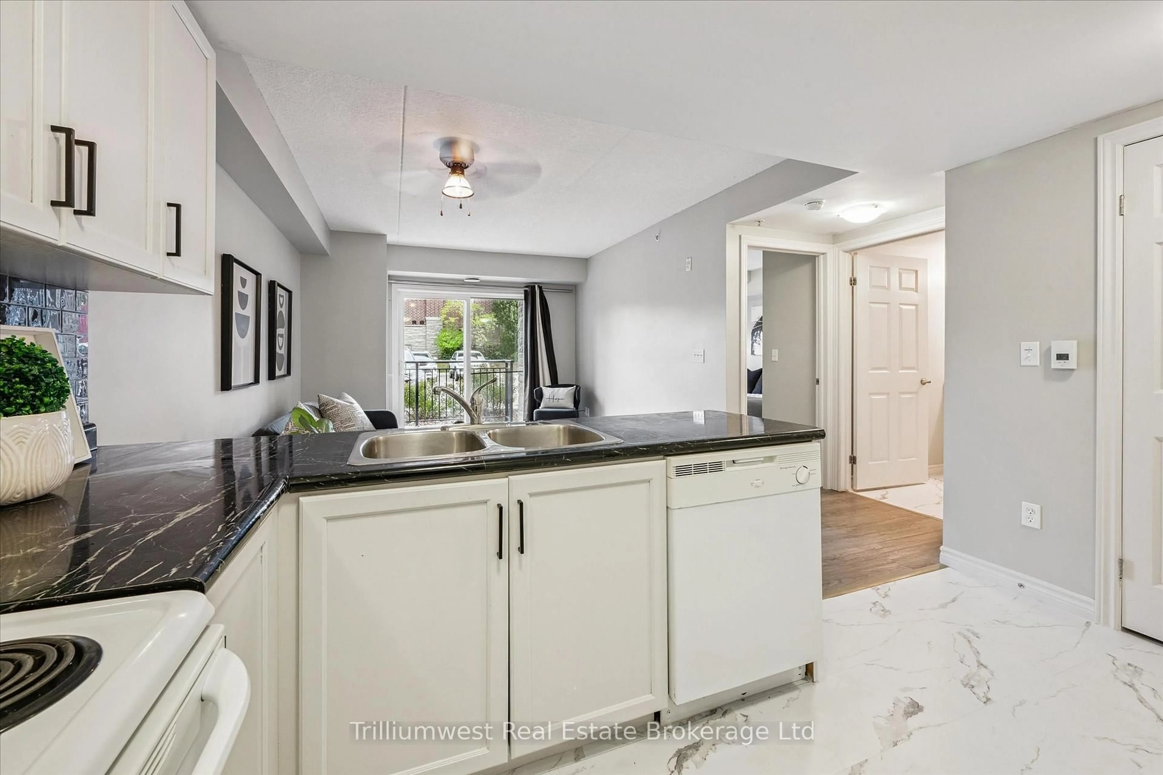 Unknown for 39 Goodwin Dr #109, Guelph Ontario N1L 0E5