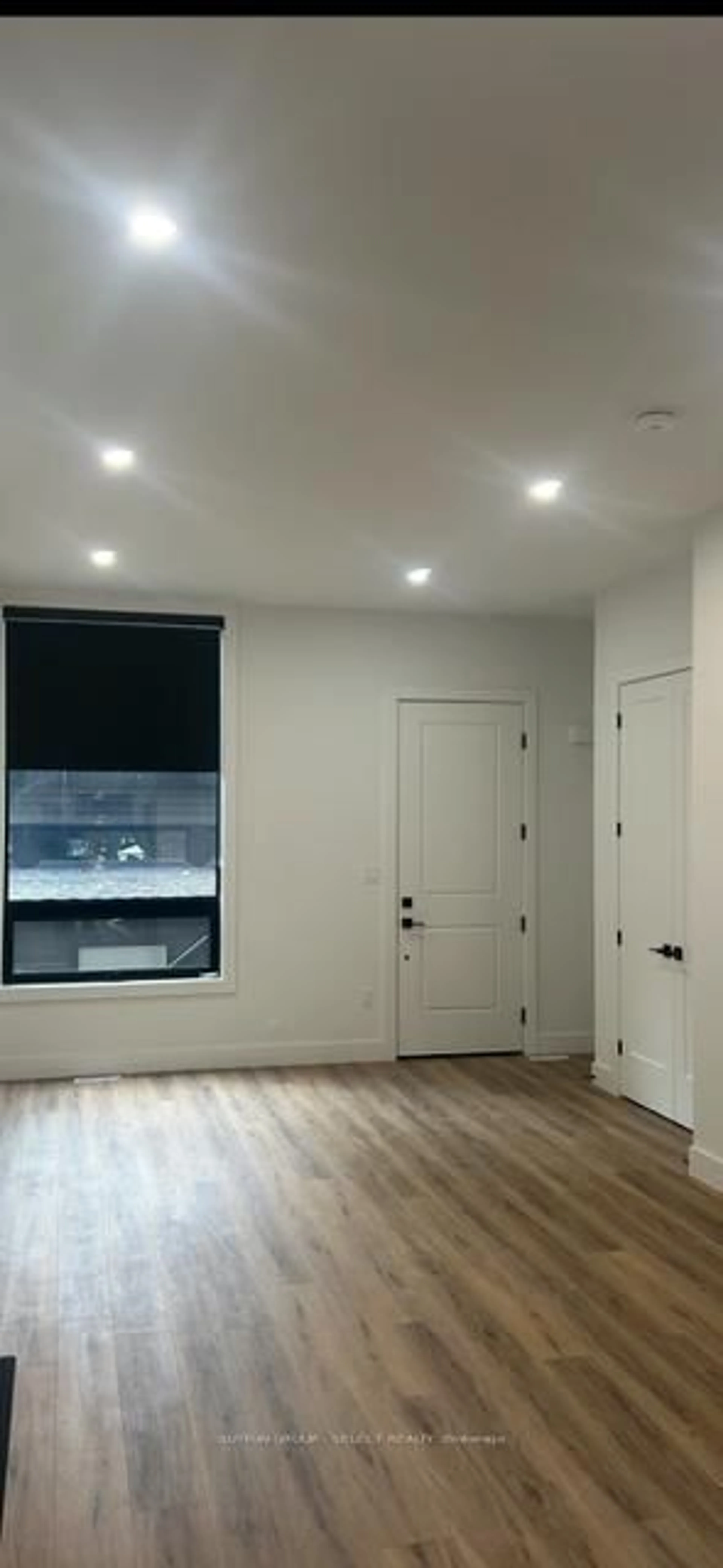 A pic of a room for 180 Thompson Rd, London South Ontario N5Z 2Y8