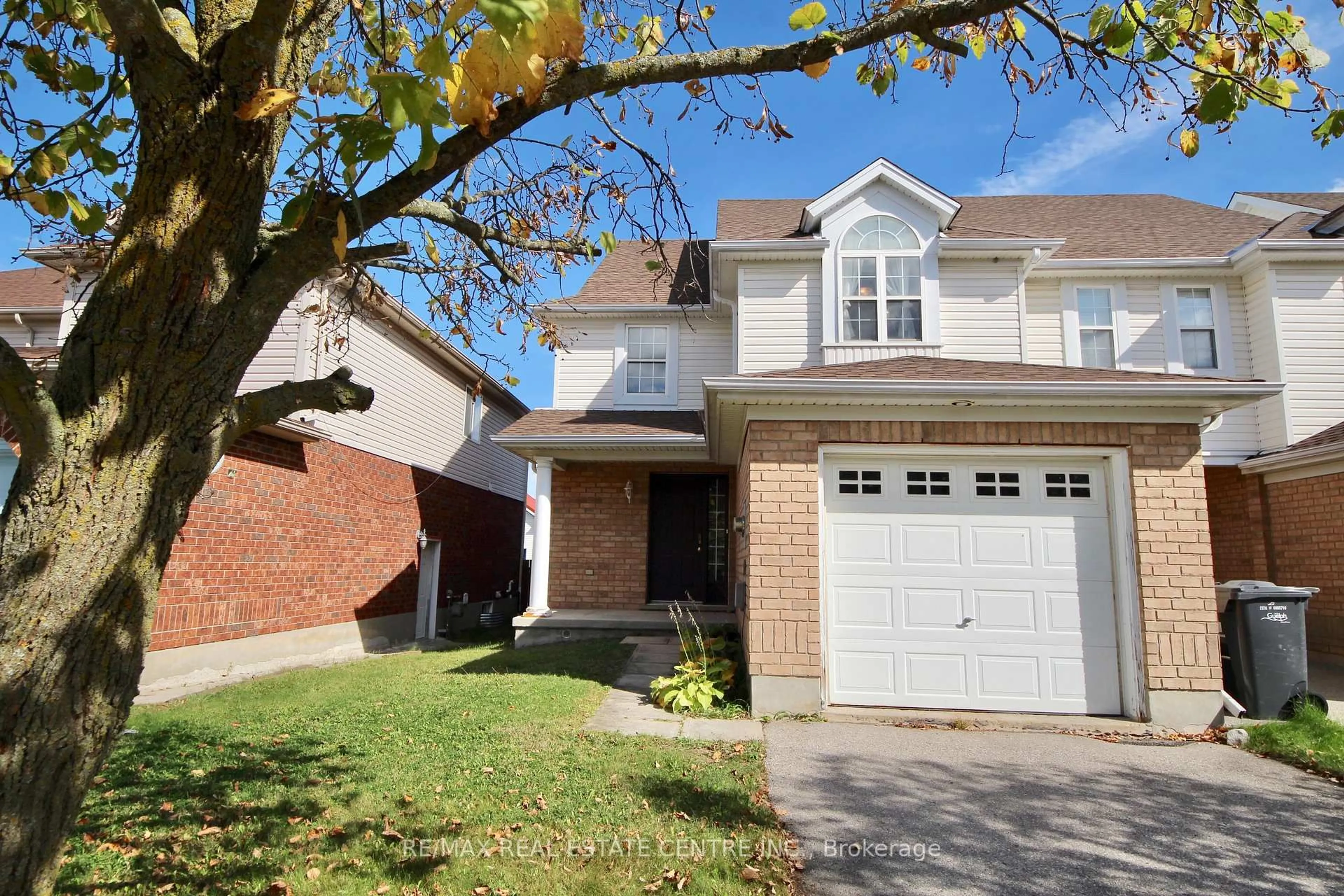 Home with brick exterior material, street for 40 EUGENE Dr, Guelph Ontario N1L 1P6