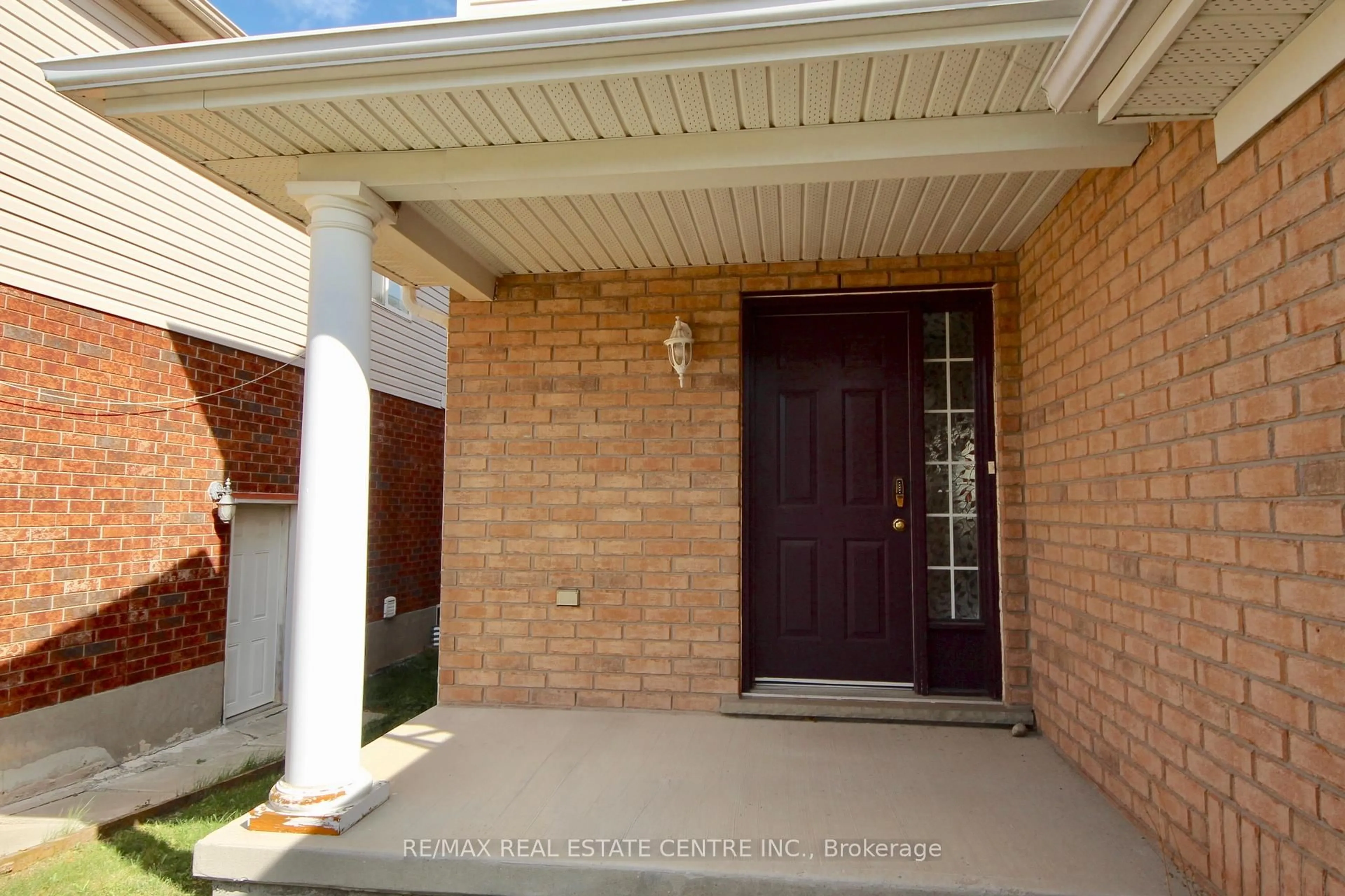 Unknown for 40 EUGENE Dr, Guelph Ontario N1L 1P6
