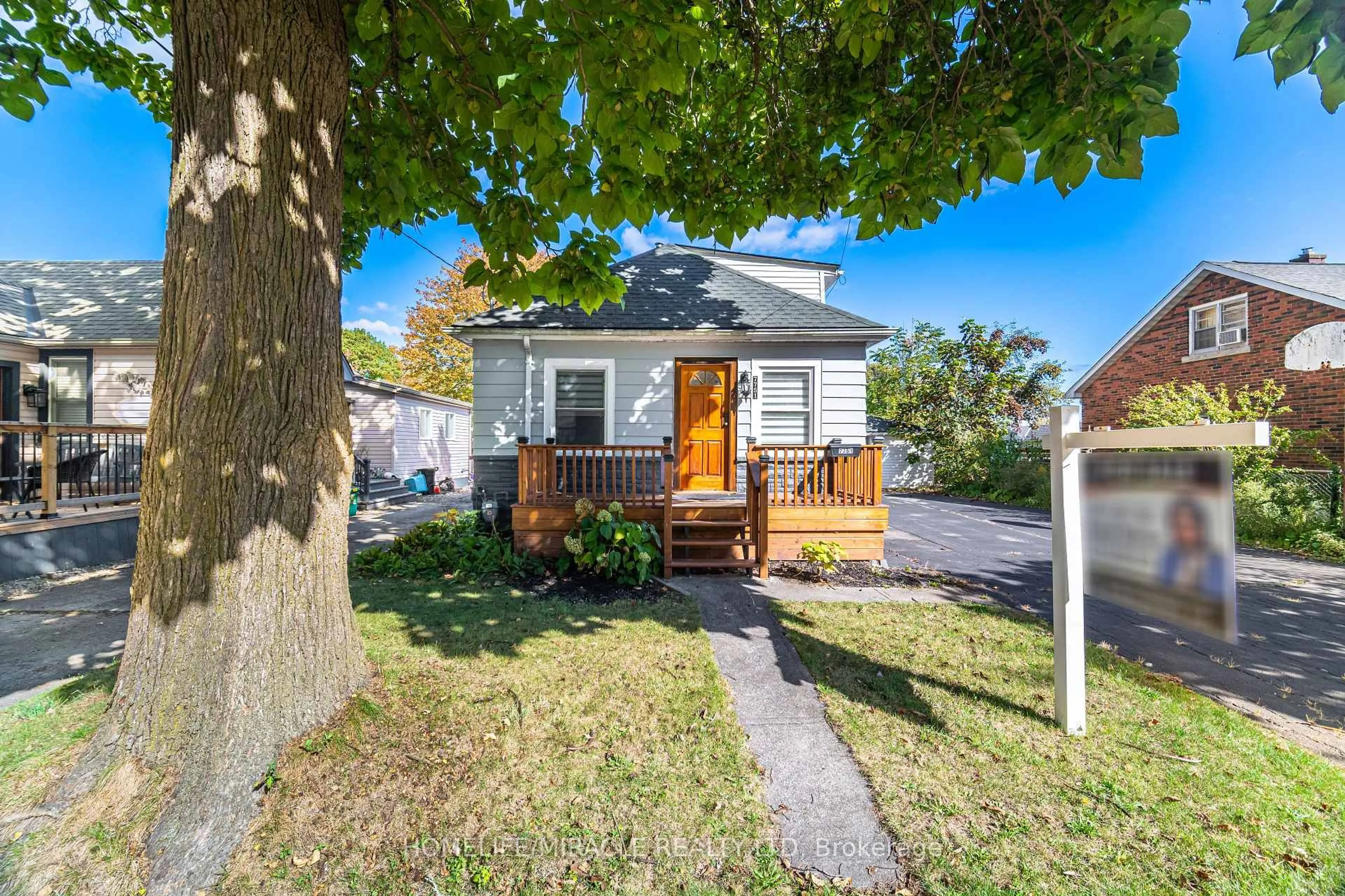 Unknown for 7751 Thomas St, Niagara Falls Ontario L2G 6T3