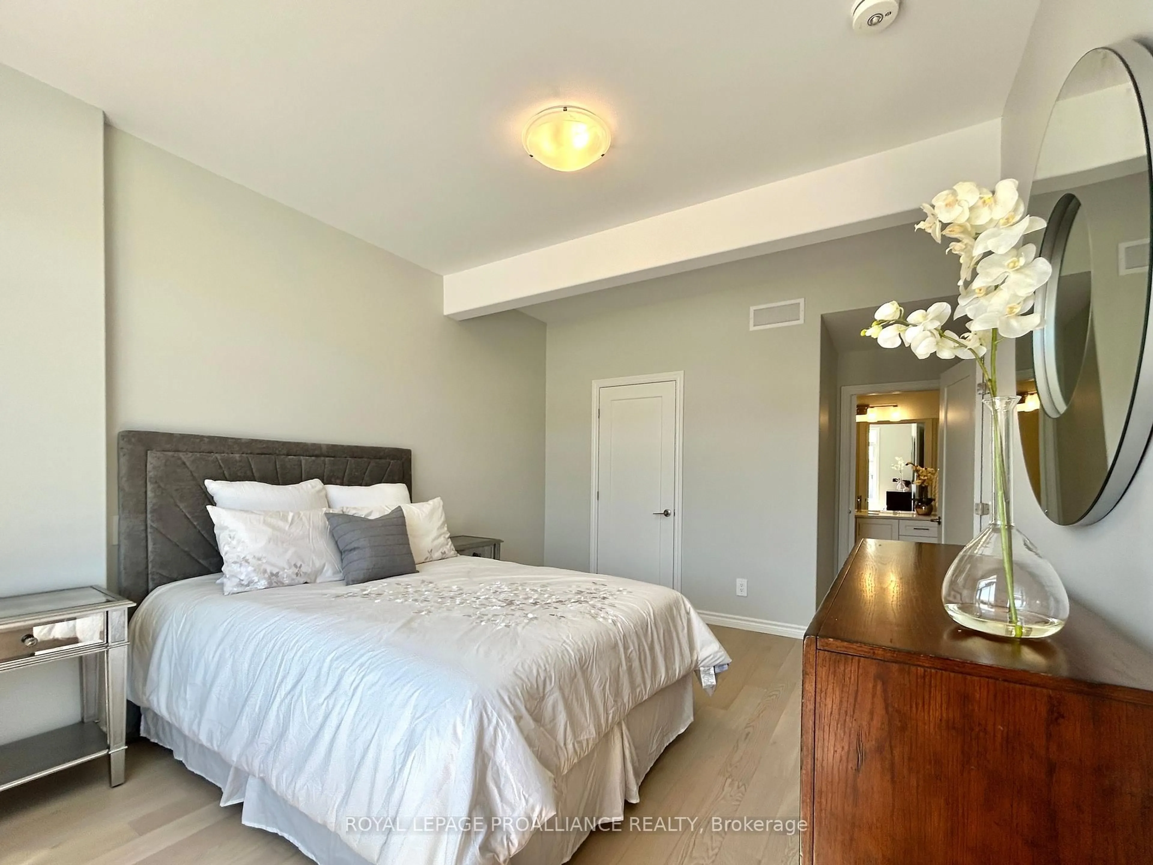 A pic of a room for 79 Athabaska Dr, Belleville Ontario K8N 0T1