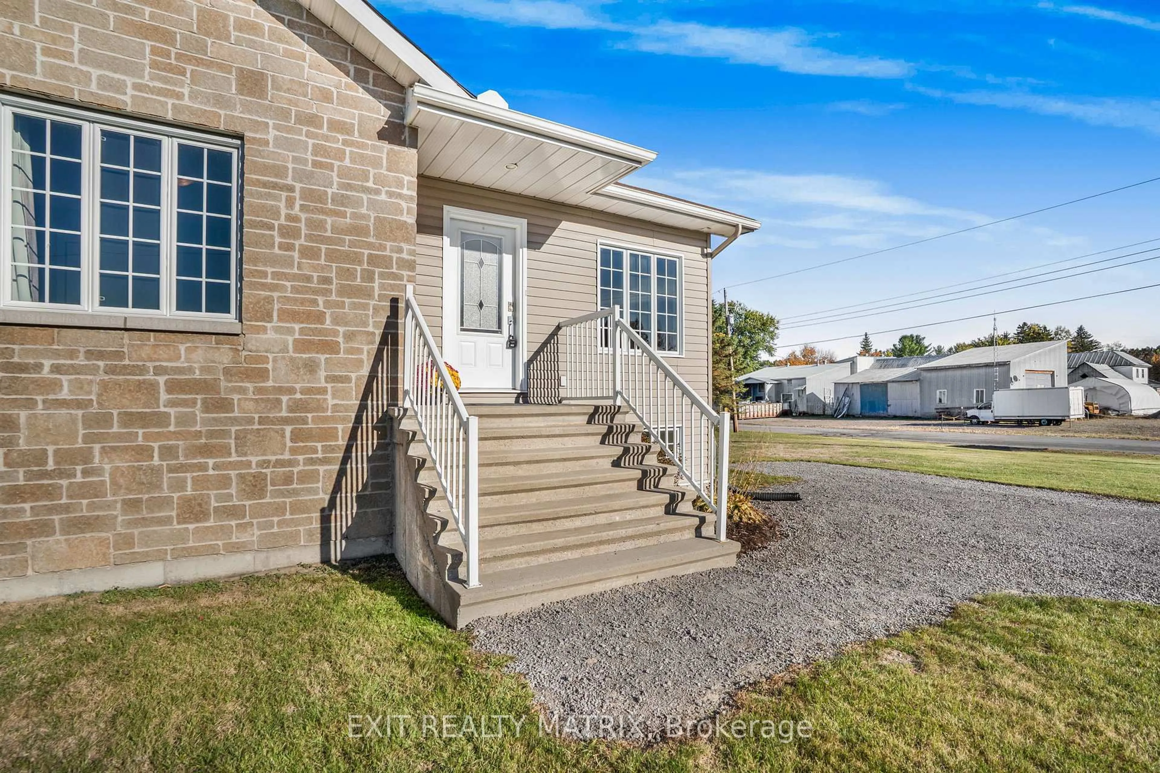 Unknown for 6 Telegraph Cres, Alfred and Plantagenet Ontario K0B 1A0