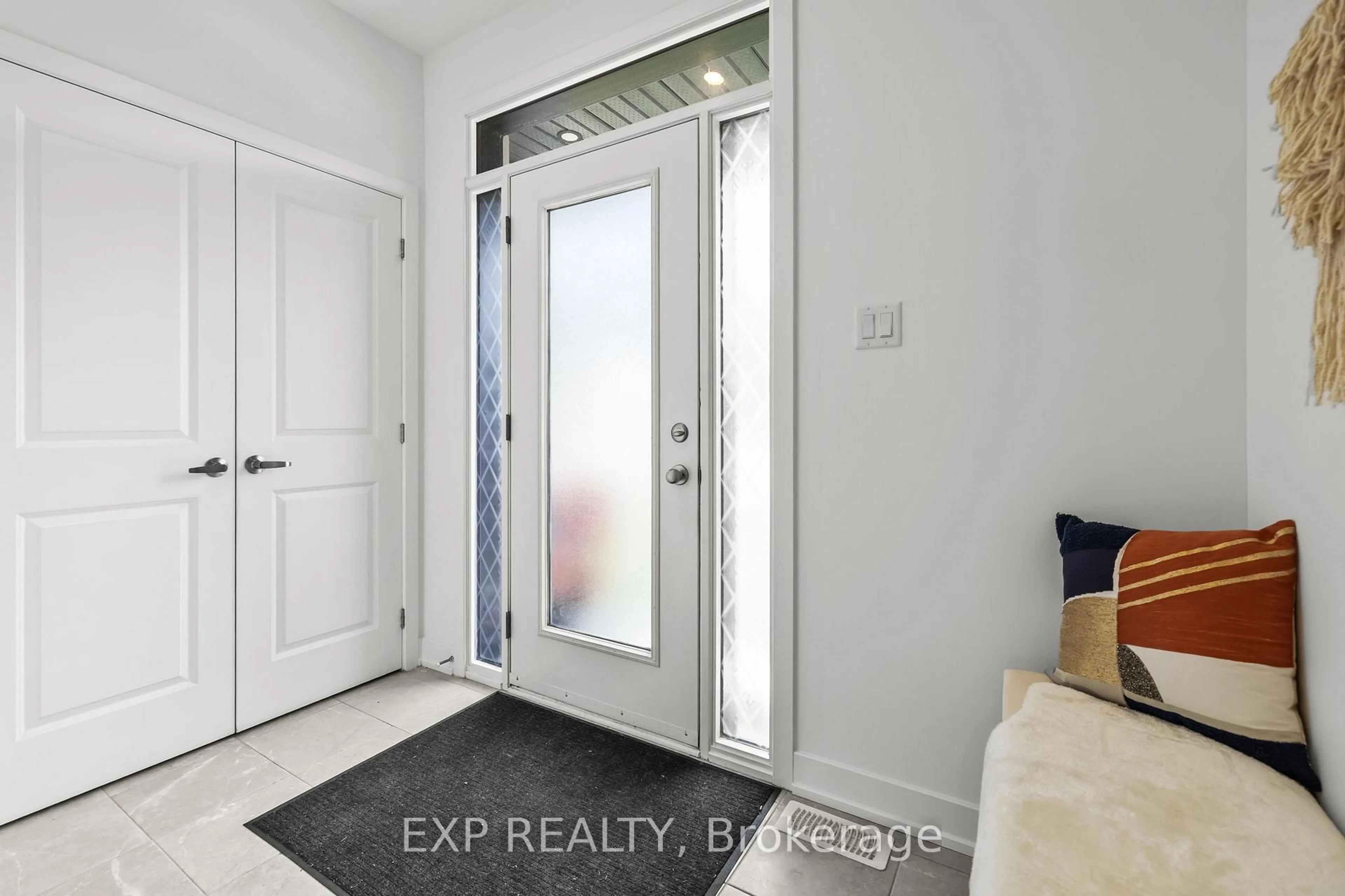 Indoor entryway for 50 Angel Hts, Stittsville Ontario K2S 2N4