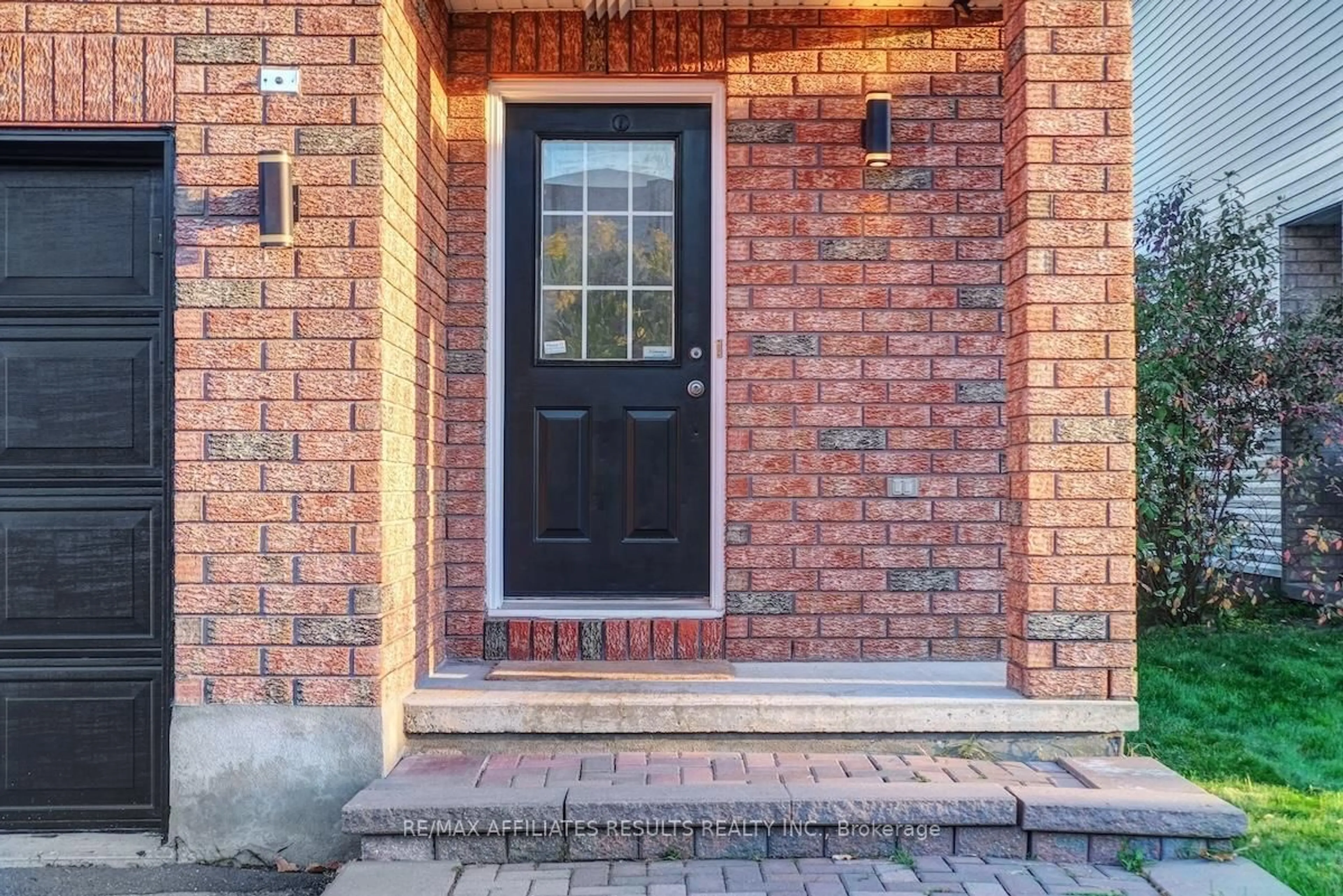 Home with brick exterior material, street for 29 Calaveras Ave, Ottawa Ontario K2J 4Z8