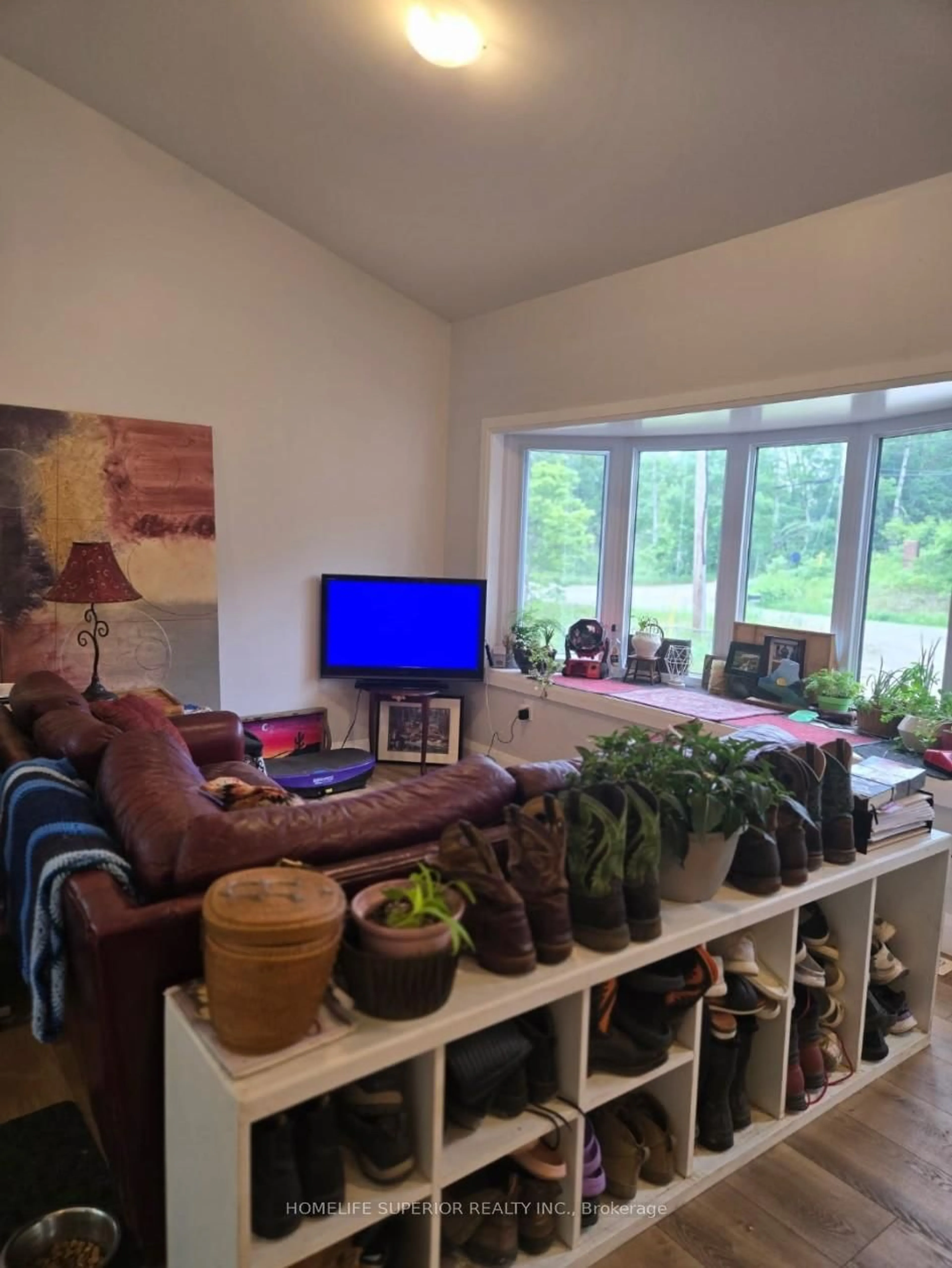 Living room with furniture, unknown for 5497 County Rd 46, Havelock-Belmont-Methuen Ontario K0L 1Z0