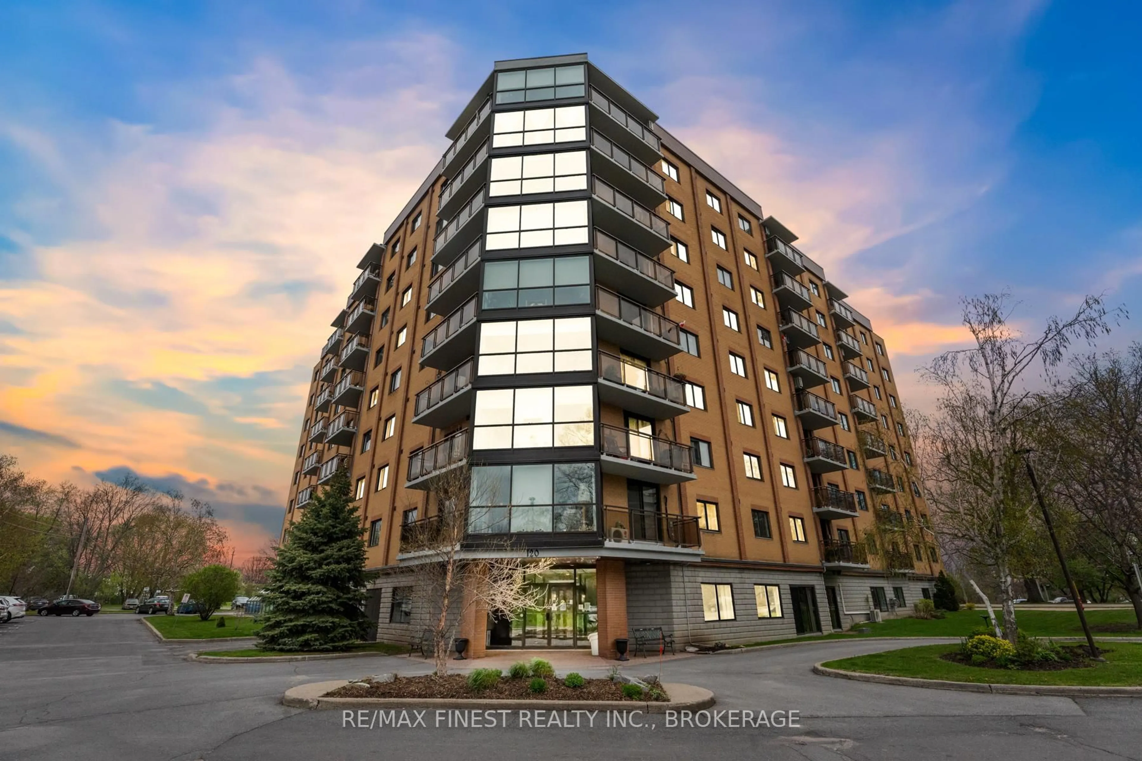 Unknown for 120 Barrett Crt #508, Kingston Ontario K7L 5H6