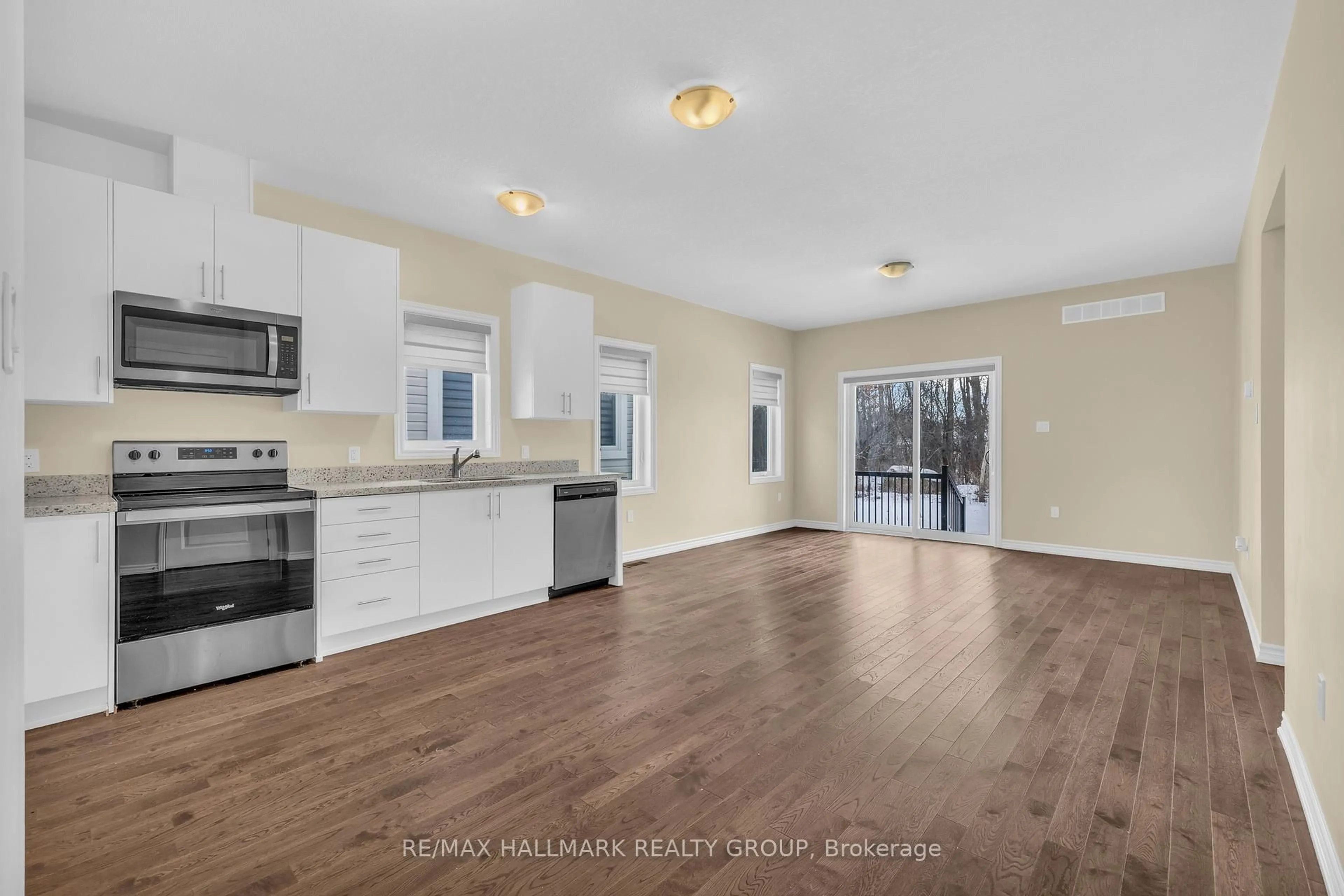 Open concept kitchen, unknown for 179 Adley Dr, Brockville Ontario K7J 7J2