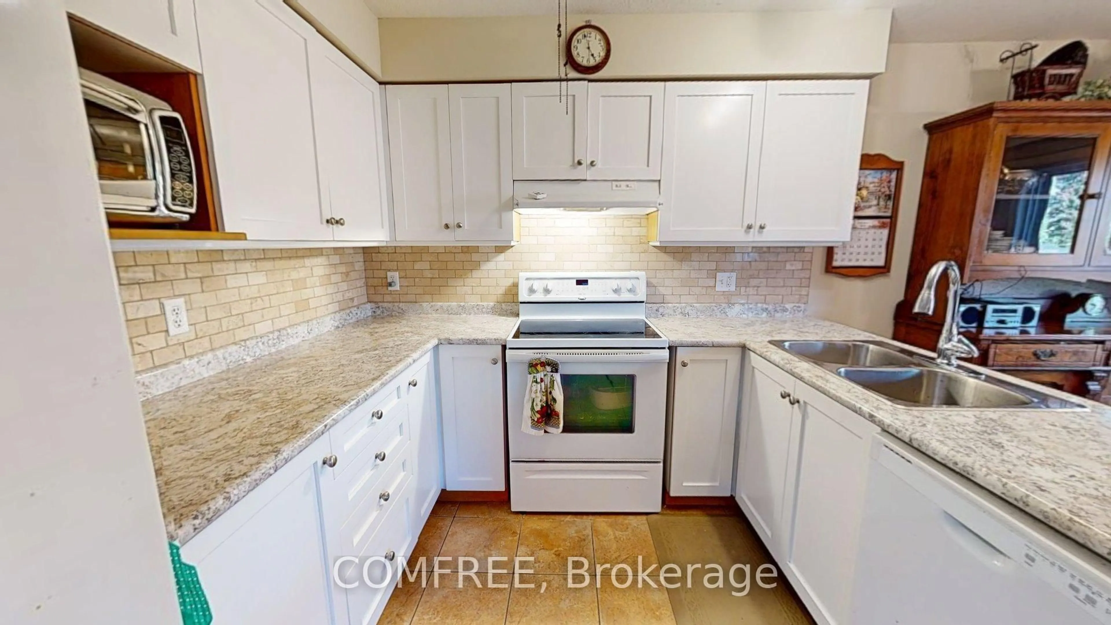 Standard kitchen, unknown for 45 Pond View Dr, Wellesley Ontario N0B 2T0