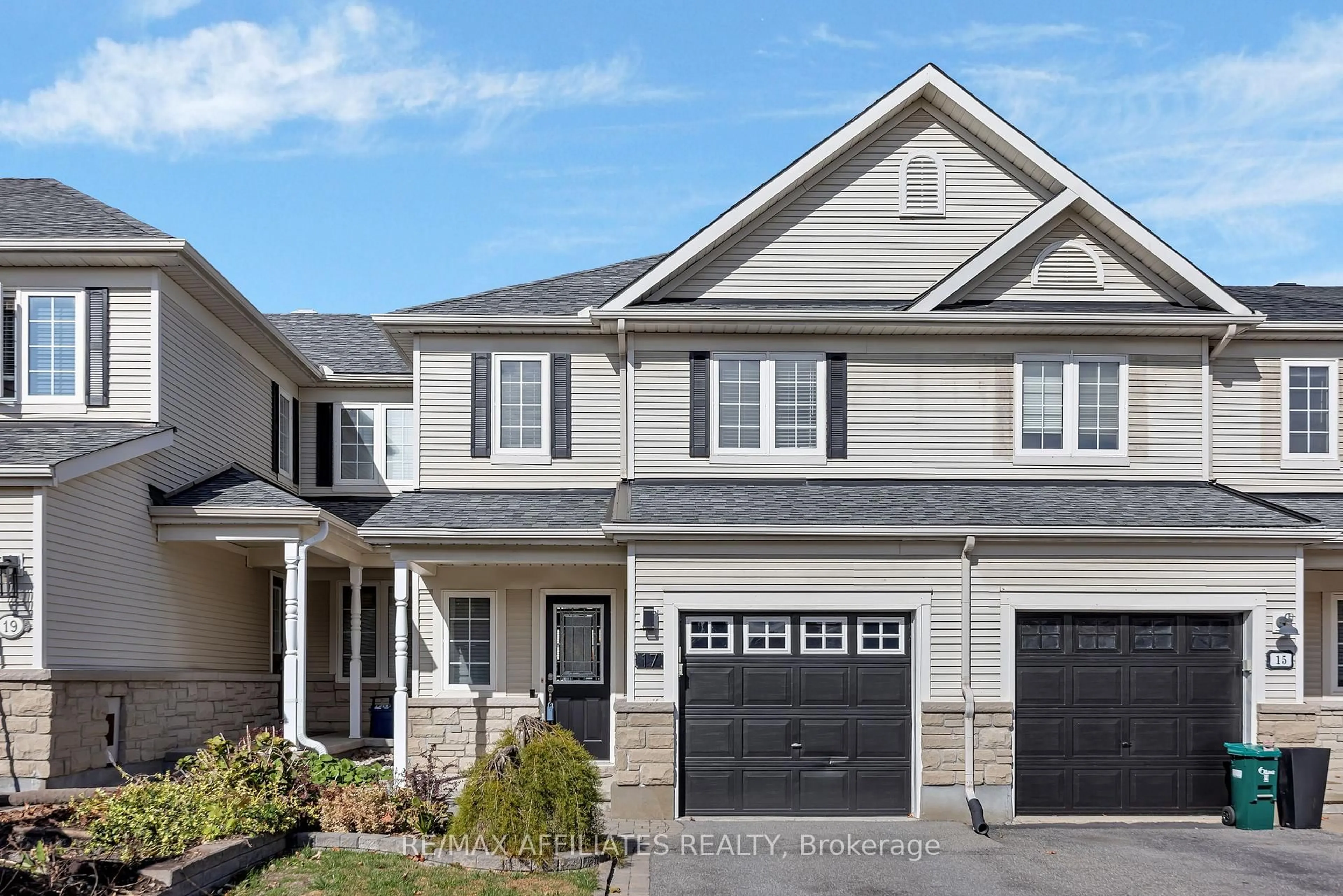 Home with vinyl exterior material, street for 17 Kirkstone Private, Ottawa Ontario K2J 5E7