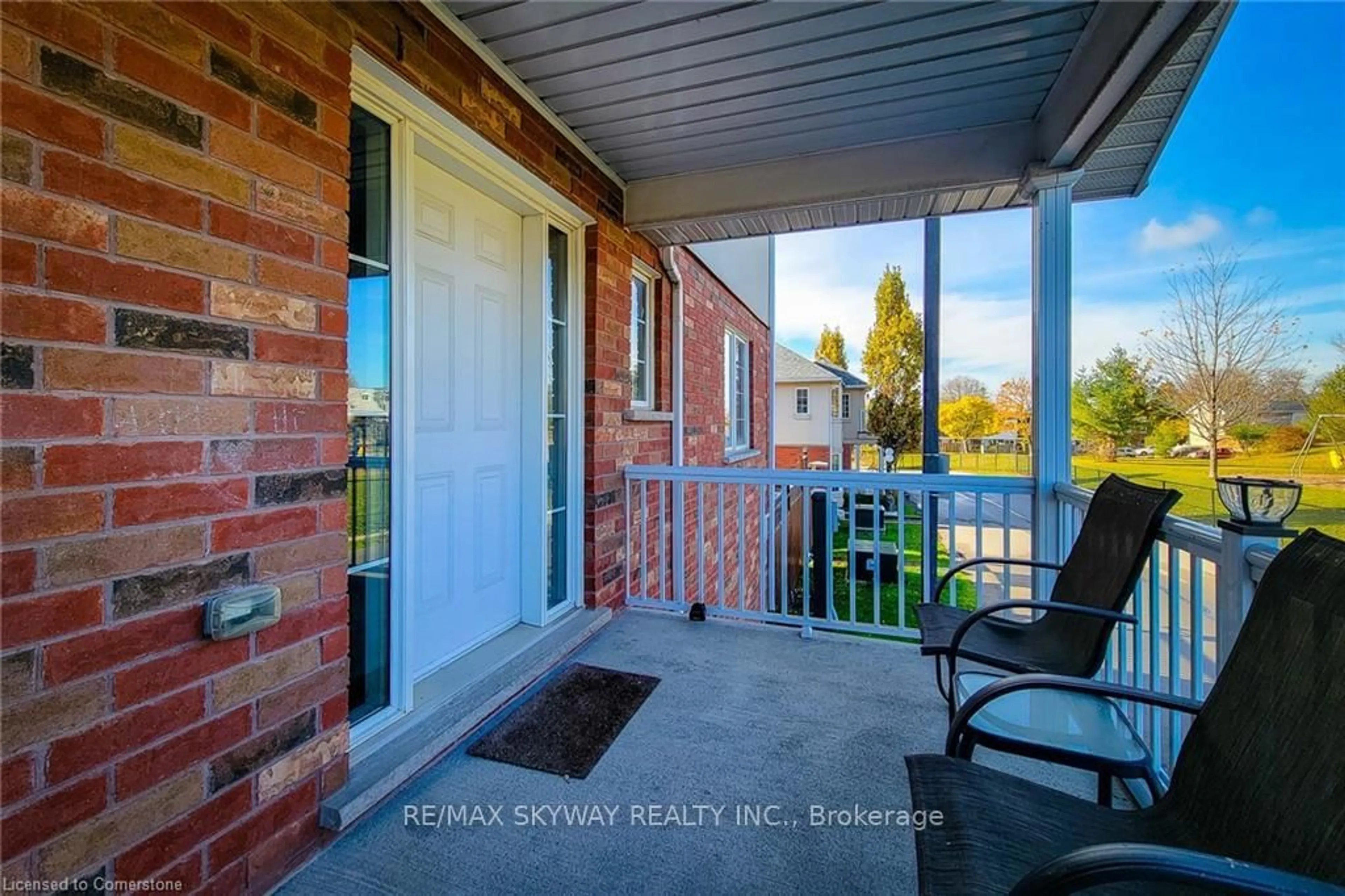 Patio, water/lake/river/ocean view for 20 Mcconkey Cres #49, Brantford Ontario N3S 0B9