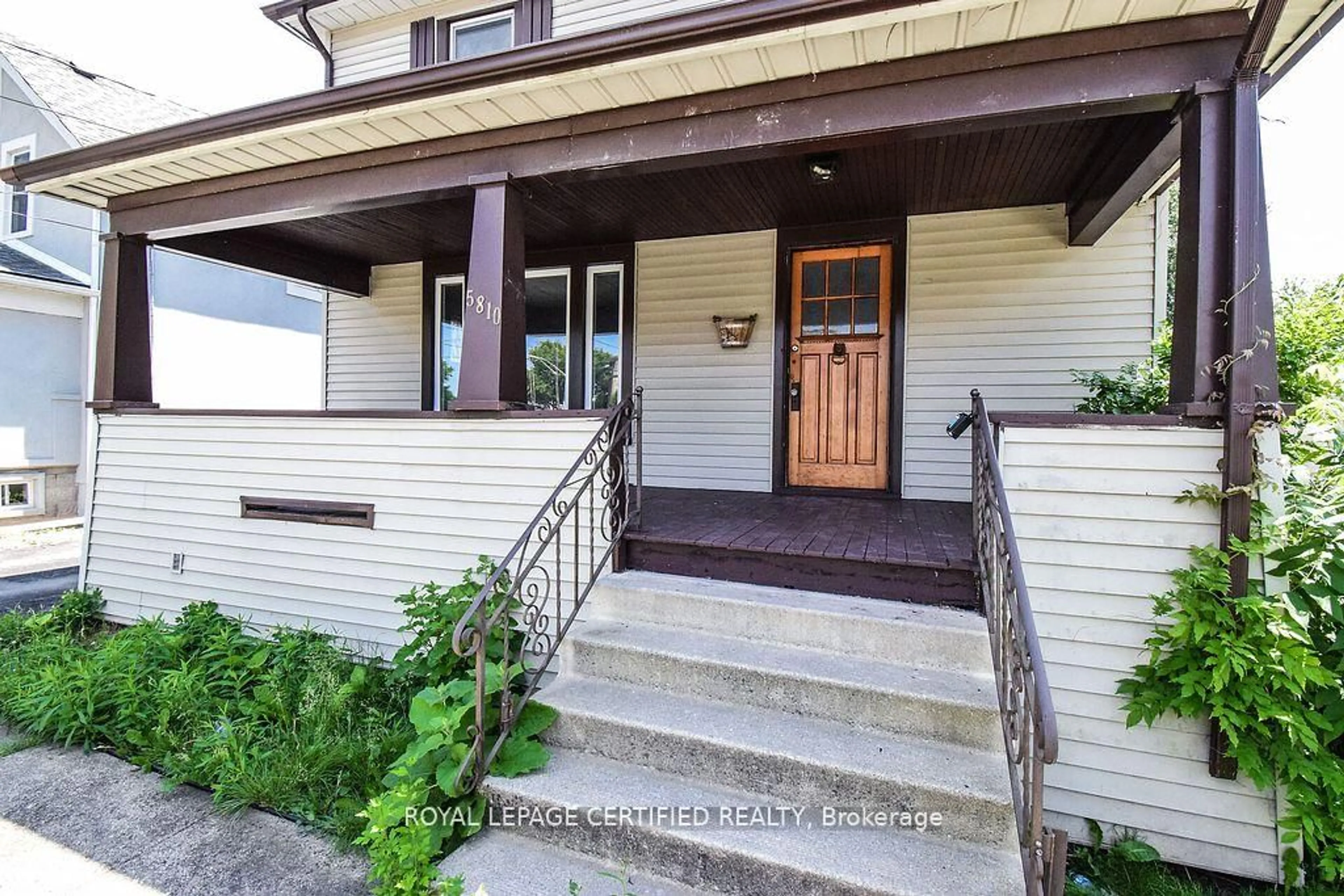 Unknown for 5810 Symmes St, Niagara Falls Ontario L2G 2G3
