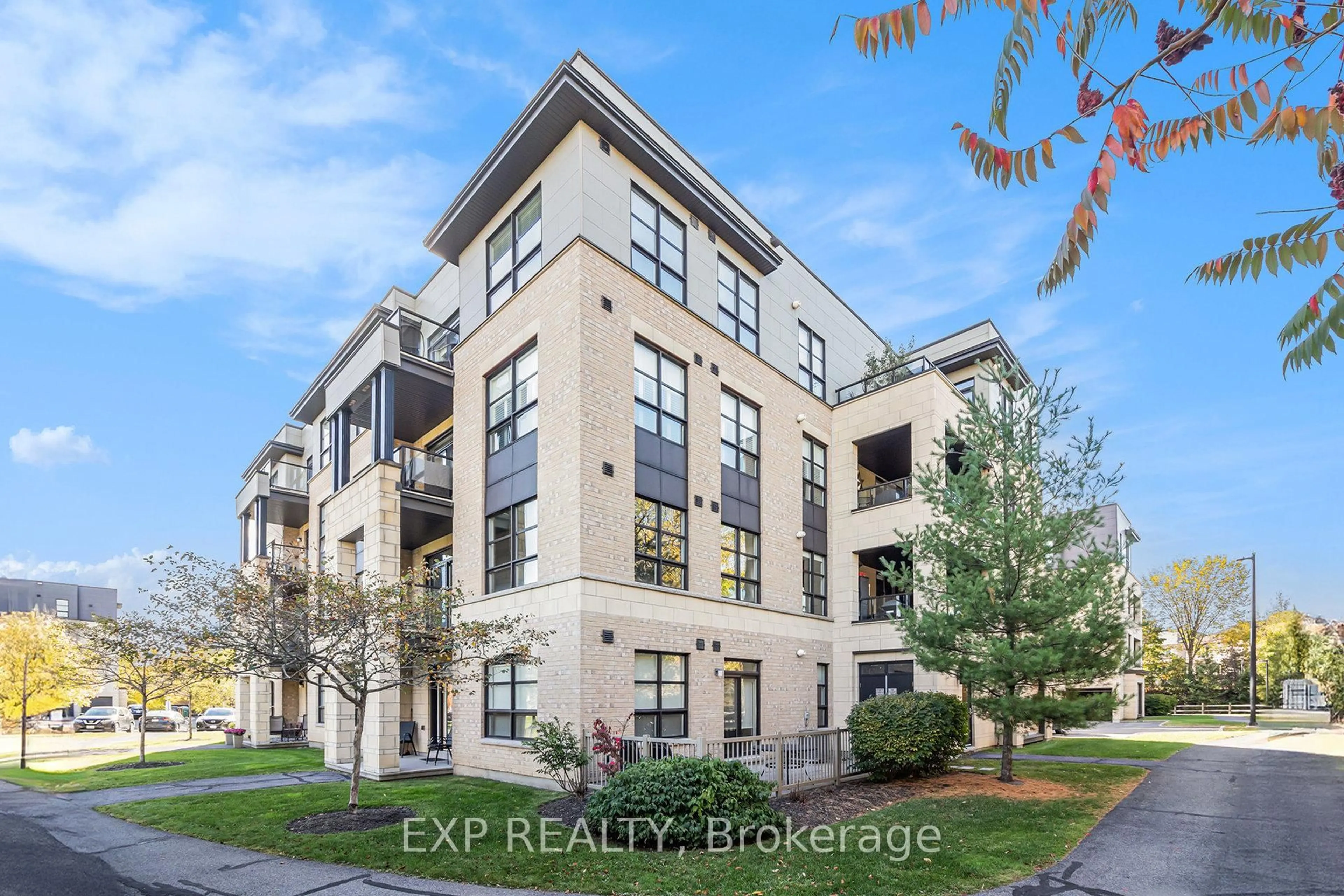 A pic from outside/outdoor area/front of a property/back of a property/a pic from drone, building for 100 Montblanc Private #205, Ottawa Ontario K1C 0B2