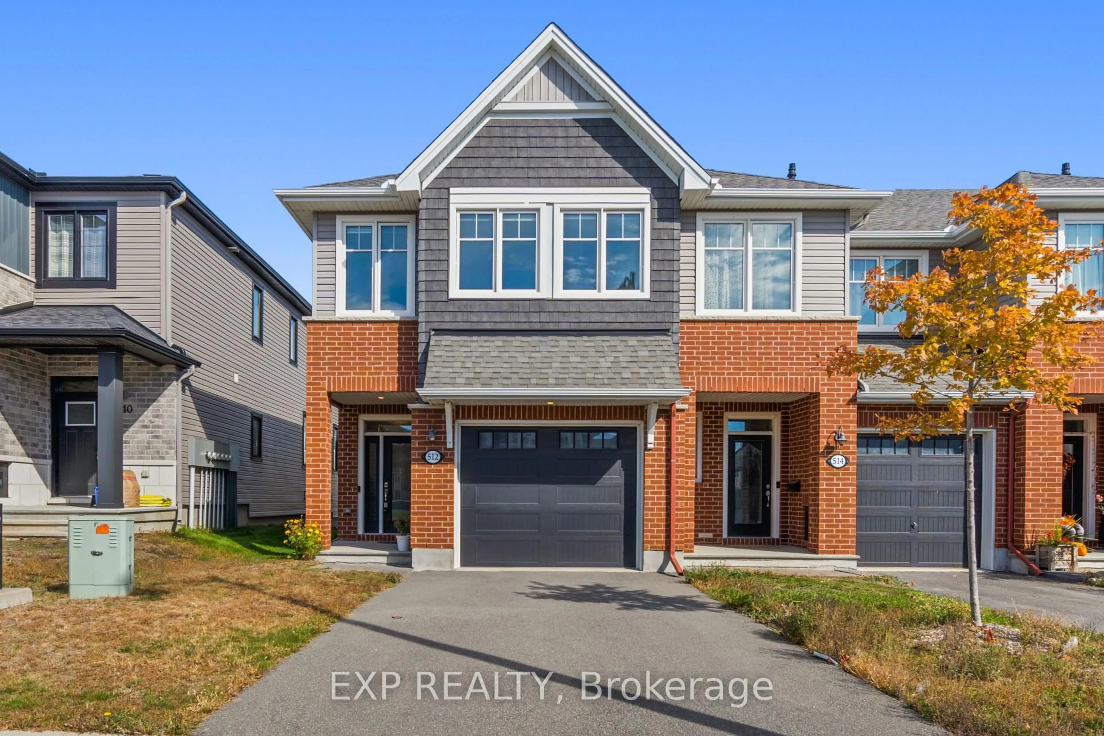 Home with brick exterior material, street for 512 Edenwylde Dr, Ottawa Ontario K2S 2K4