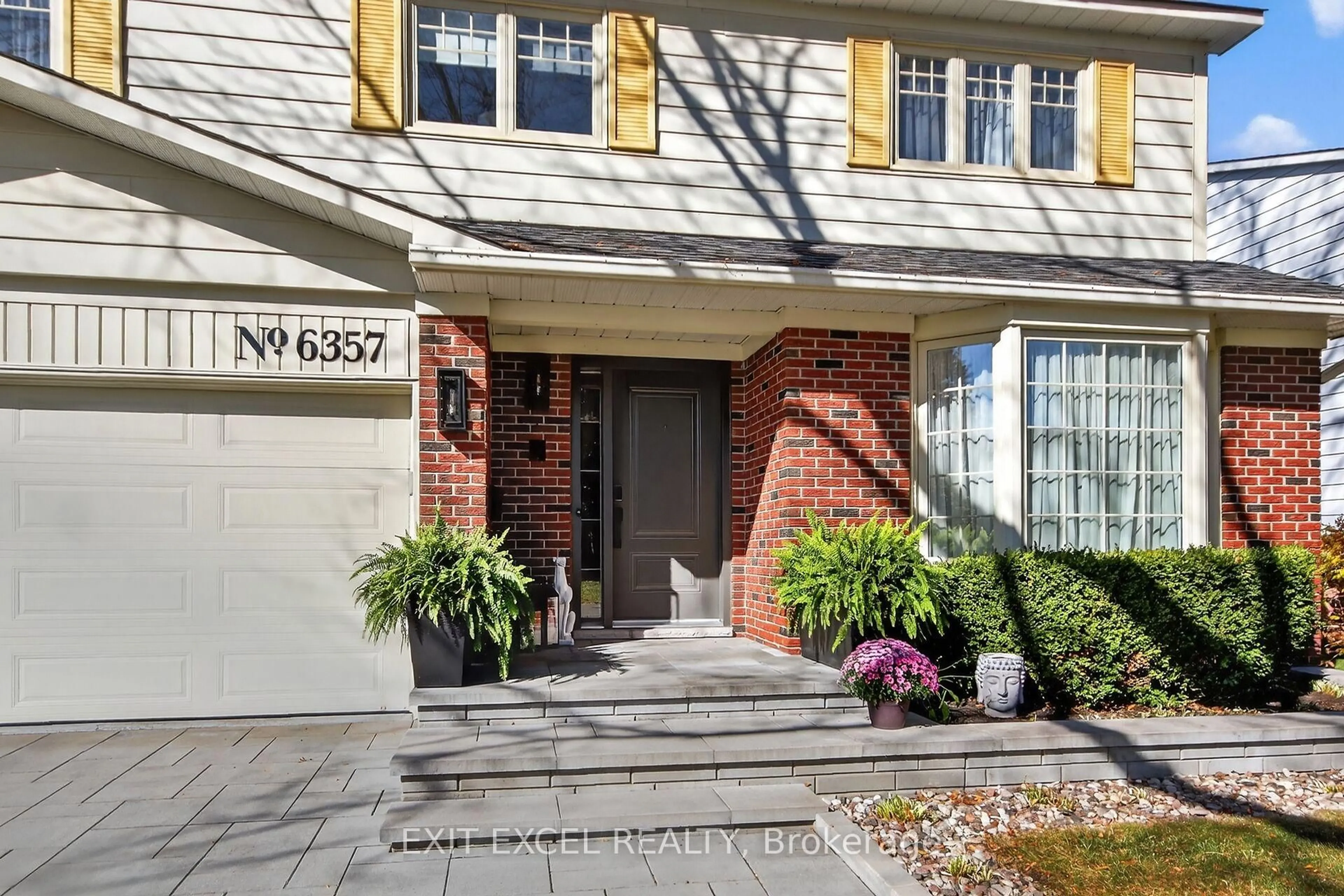 Home with brick exterior material, street for 6357 Mattice Ave, Ottawa Ontario K1C 2G1