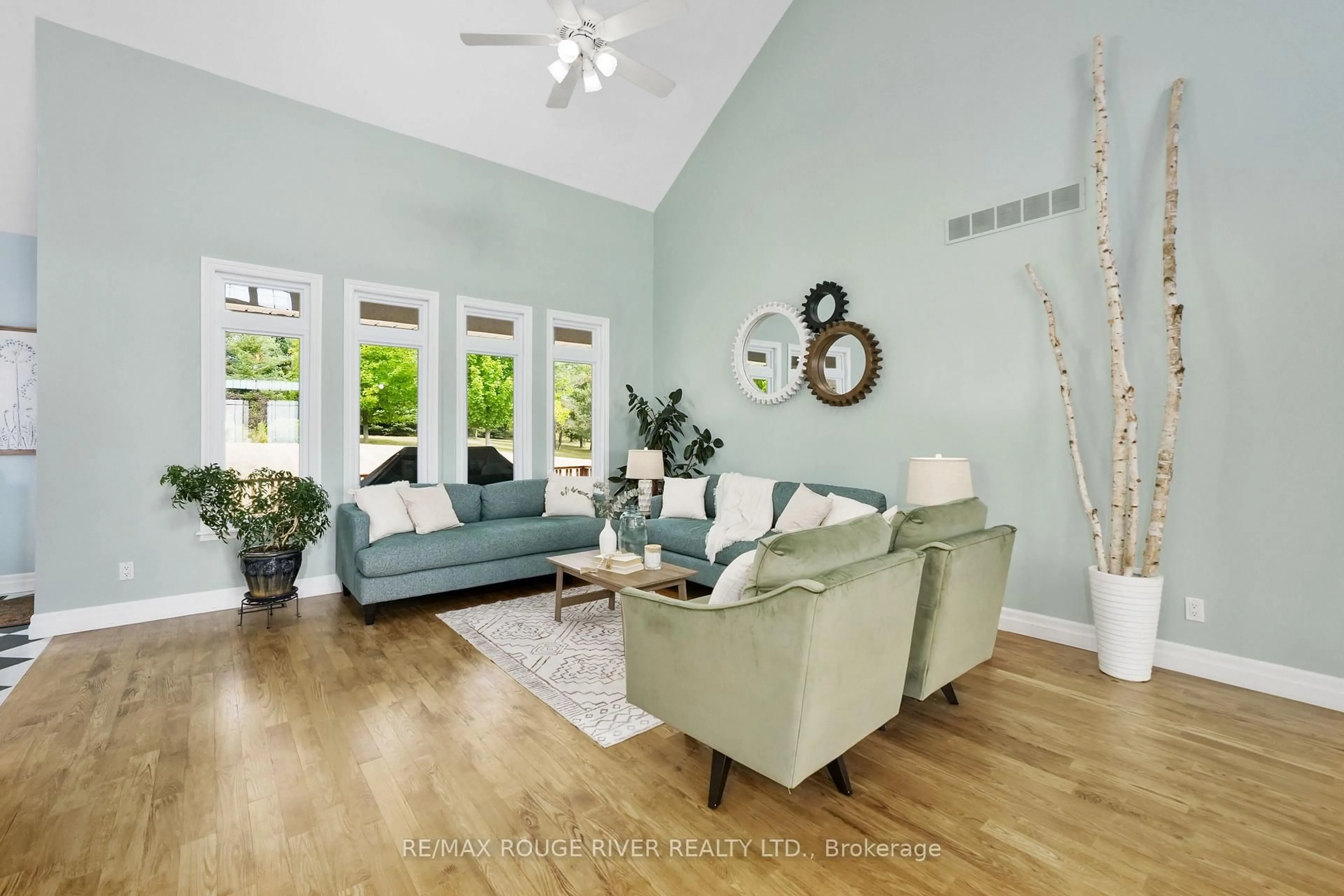 Living room with furniture, unknown for 9138 Danforth Rd, Cobourg Ontario K9A 4J8