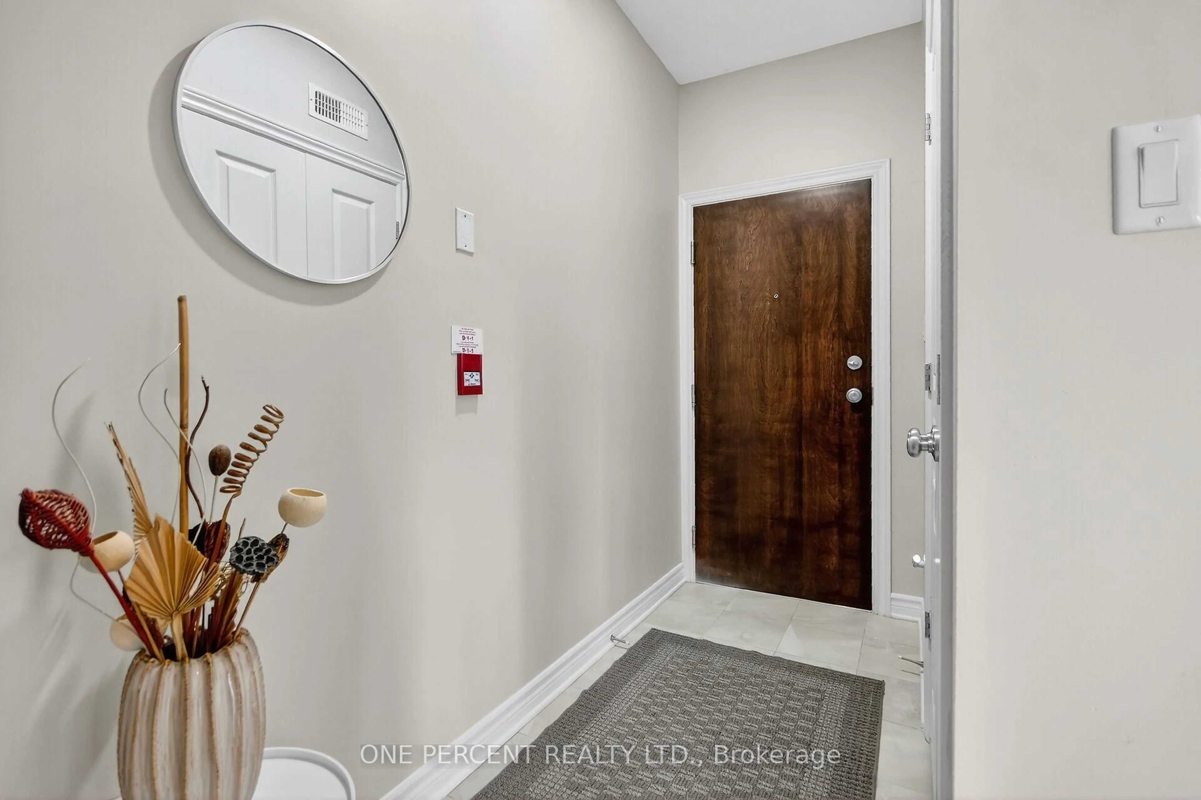 Indoor entryway for 66 Tipperary Private #F, Ottawa Ontario K2J 2T3