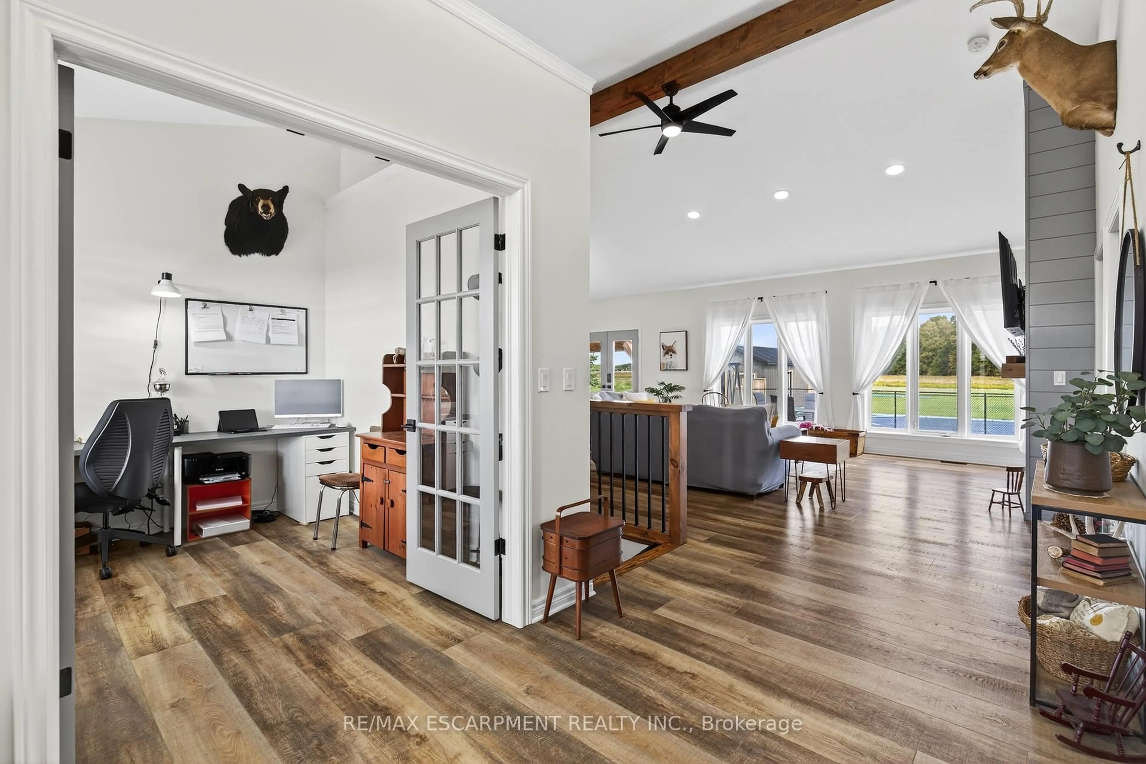 Open concept kitchen, unknown for 849 River Rd, Pelham Ontario L0S 1C0