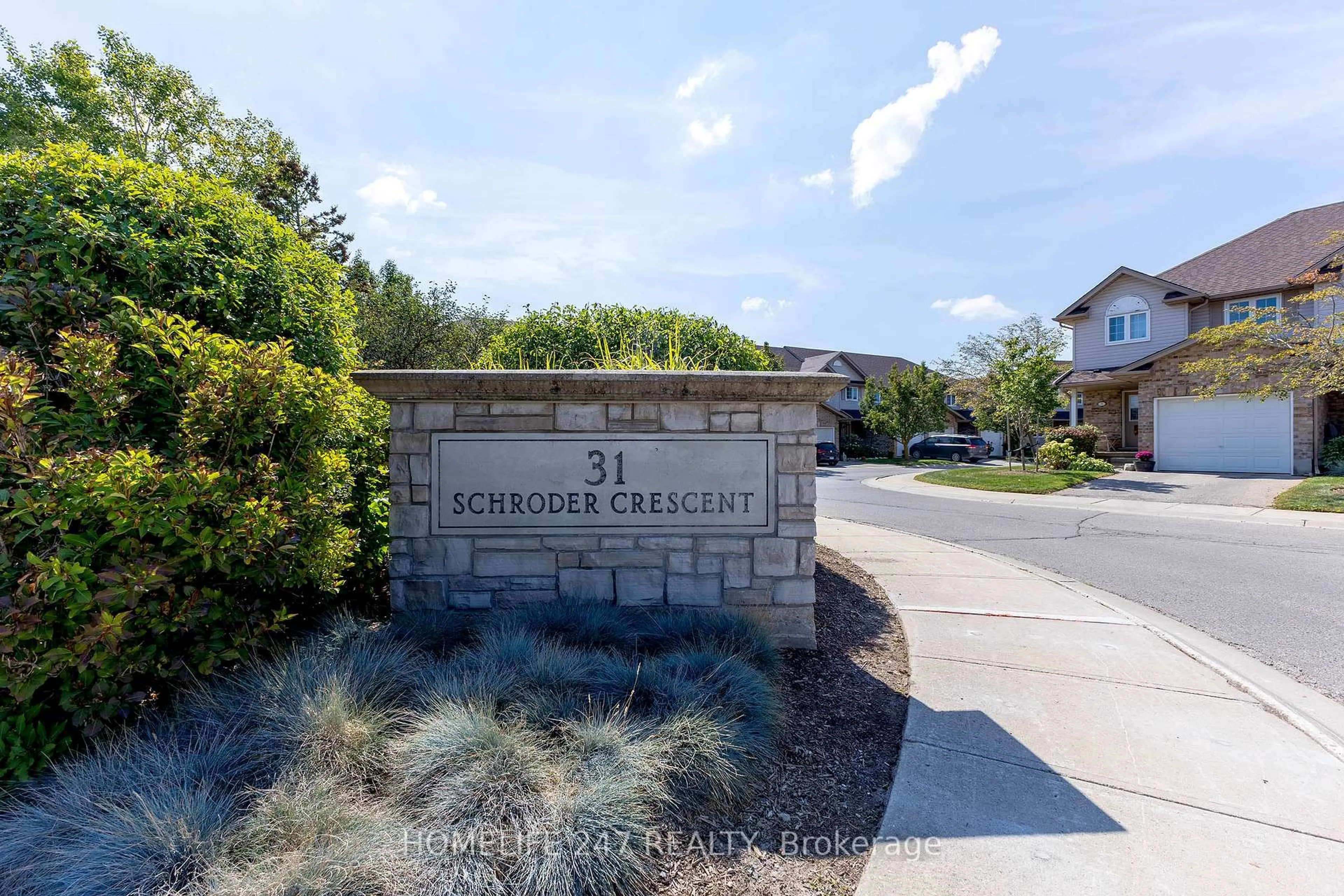 Unknown for 31 Schroder Cres #5, Guelph Ontario N1E 7M6