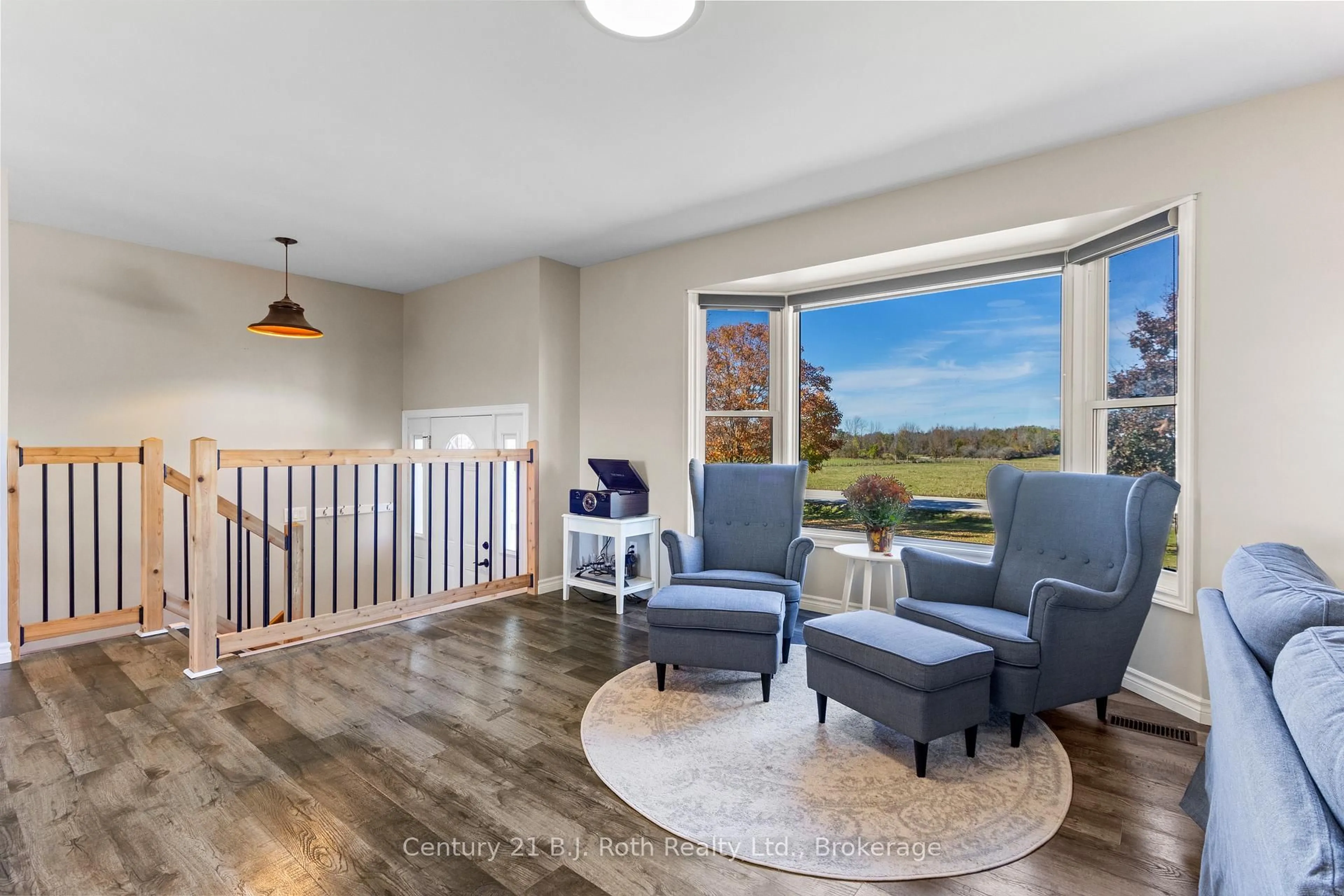 Living room with furniture, unknown for 21388 GREY RD 16, Chatsworth Ontario N0H 2N0