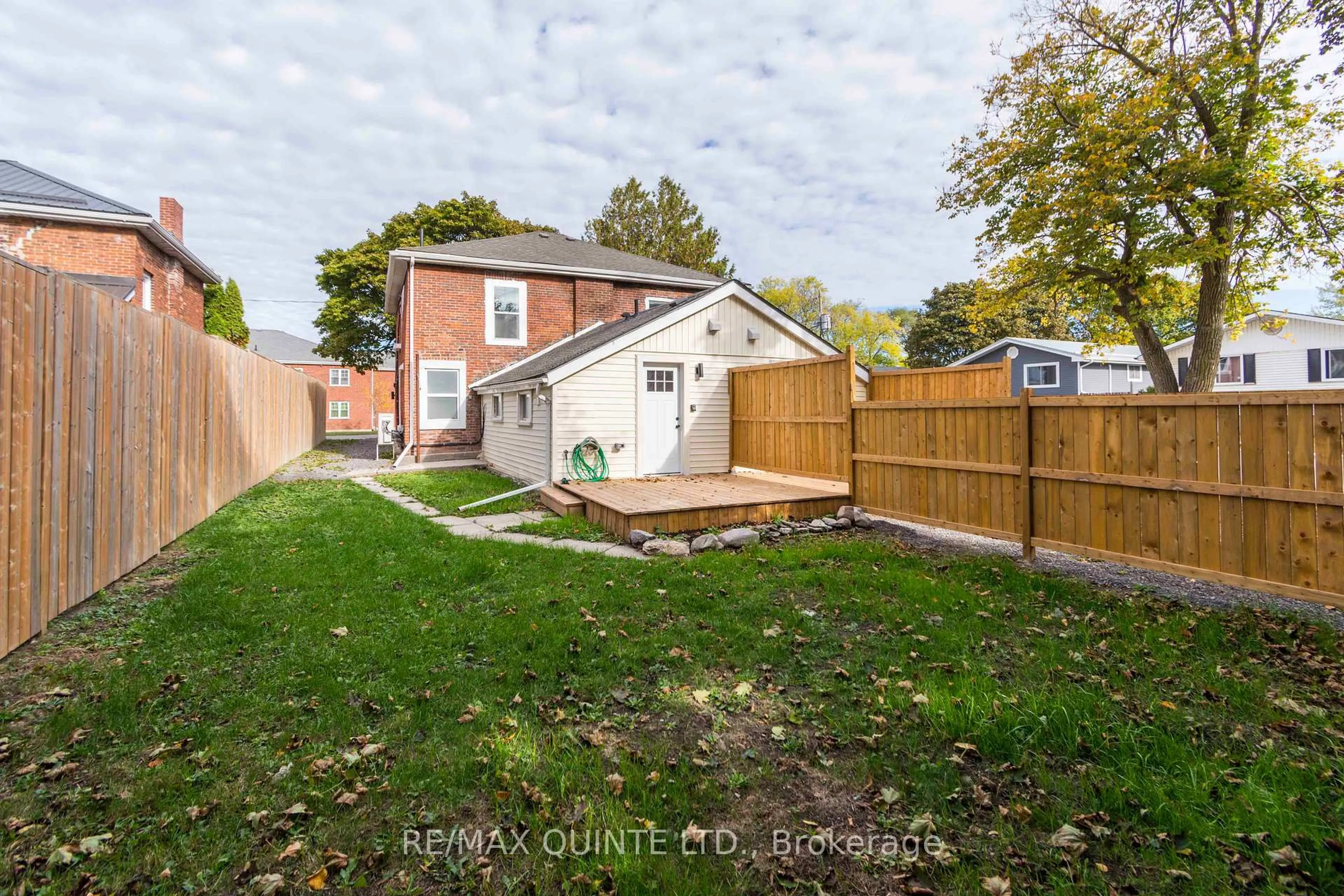 A pic from outside/outdoor area/front of a property/back of a property/a pic from drone, street for 19 & 21 Railway Terr, Belleville Ontario K8N 2R8