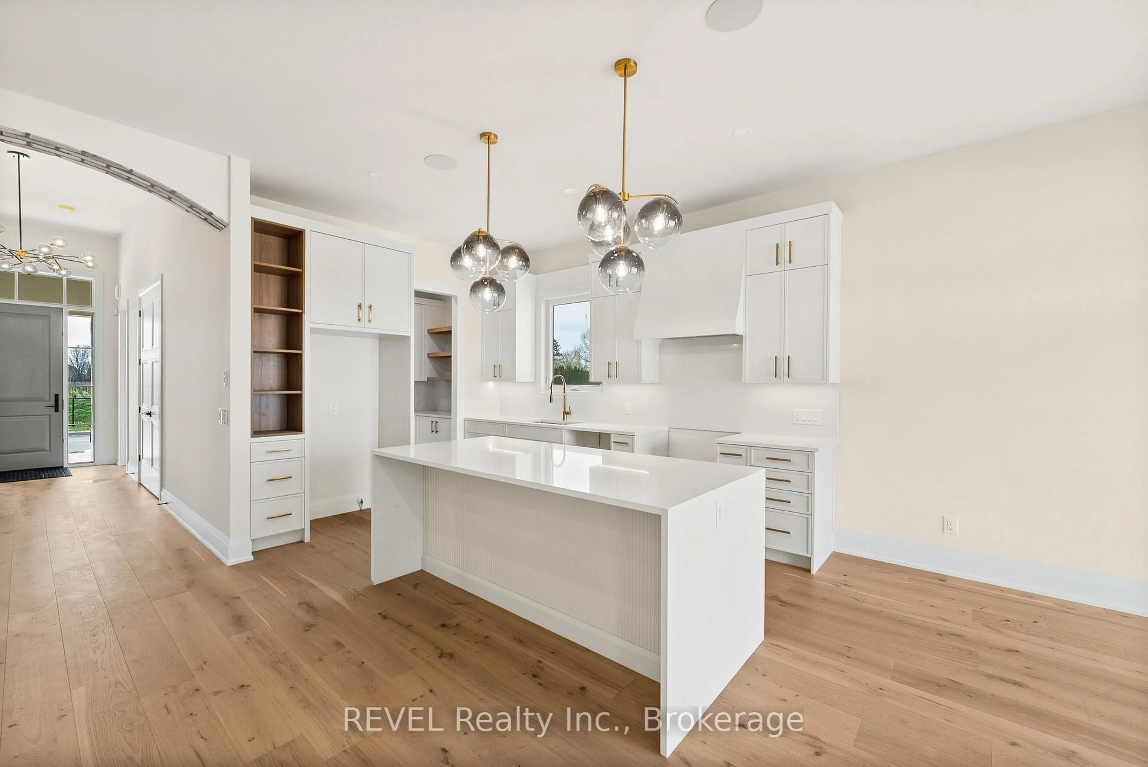Open concept kitchen, unknown for 15 Oakley Dr, Niagara-on-the-Lake Ontario L0S 1J0