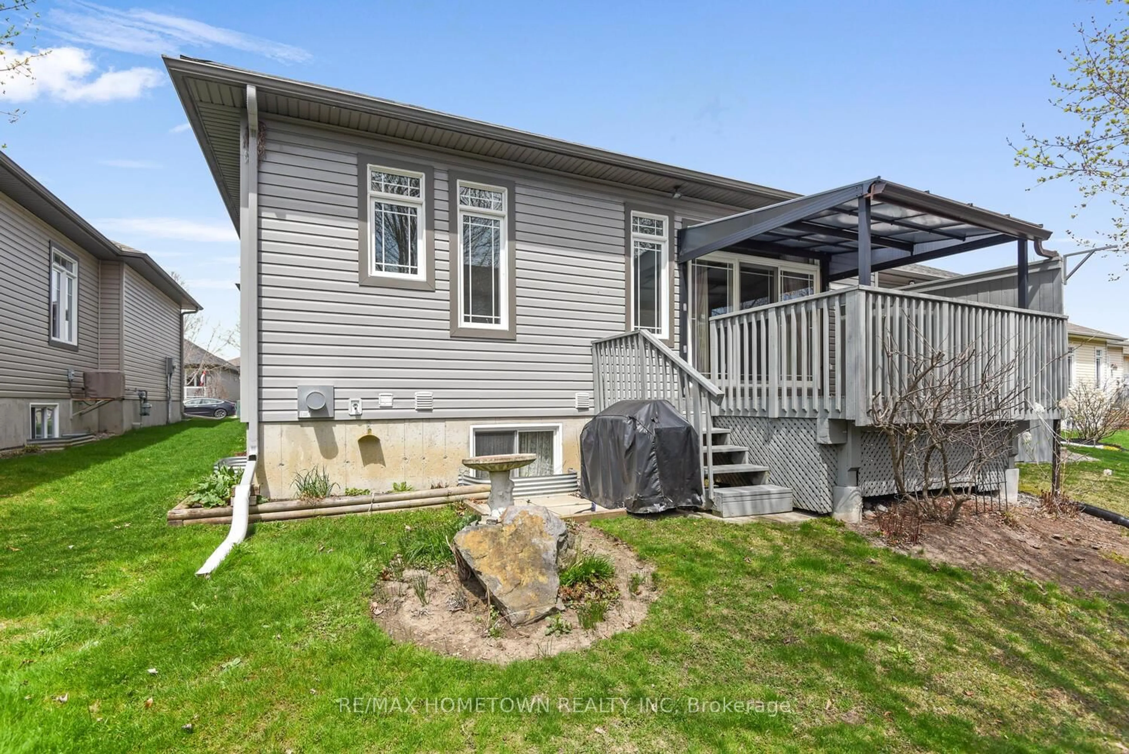 Unknown for 427 Brock St, Brockville Ontario K6V 7H9