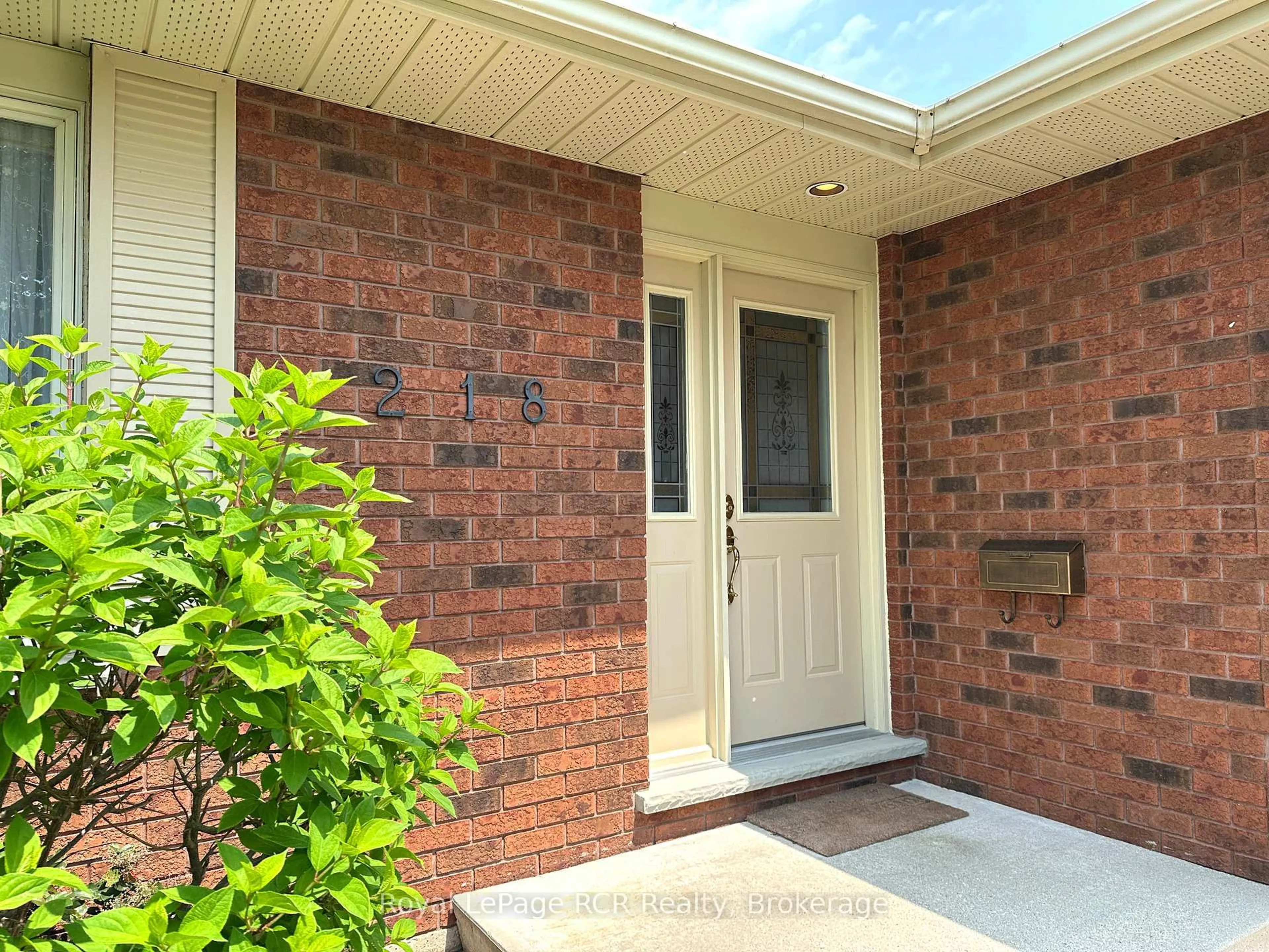 Unknown for 218 4th Street Cres, Hanover Ontario N4N 3S2