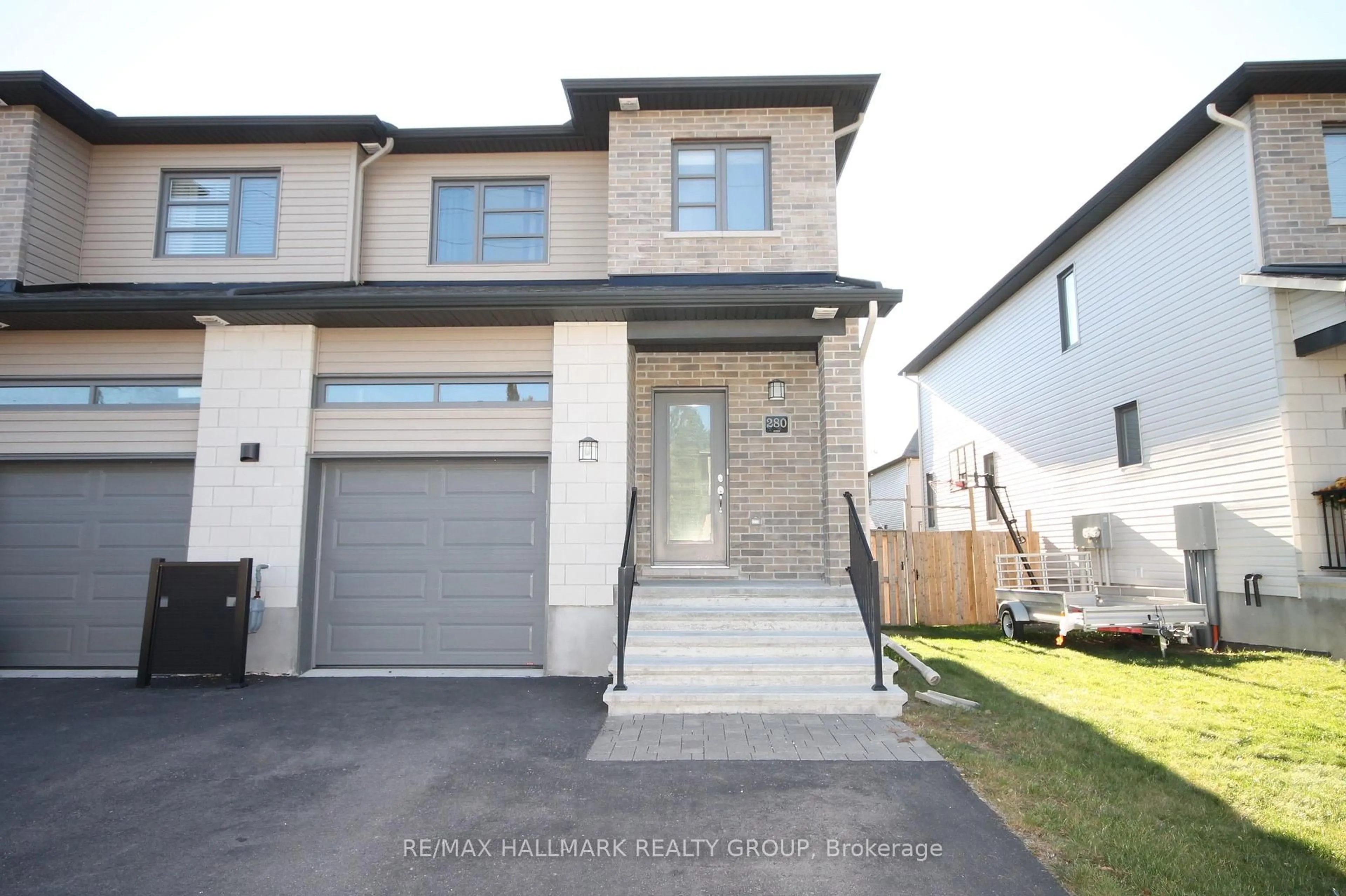 Unknown for 280 Munro St, Carleton Place Ontario K7C 0P2