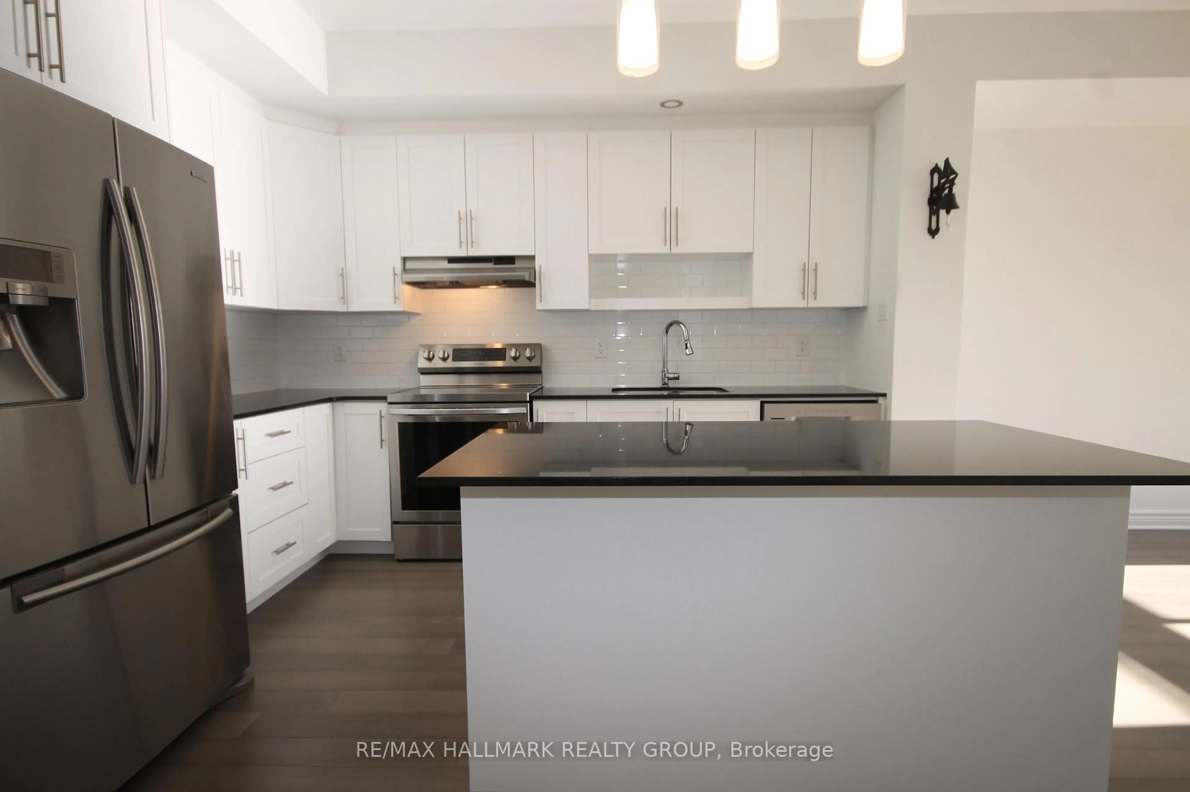 Standard kitchen, unknown for 280 Munro St, Carleton Place Ontario K7C 0P2