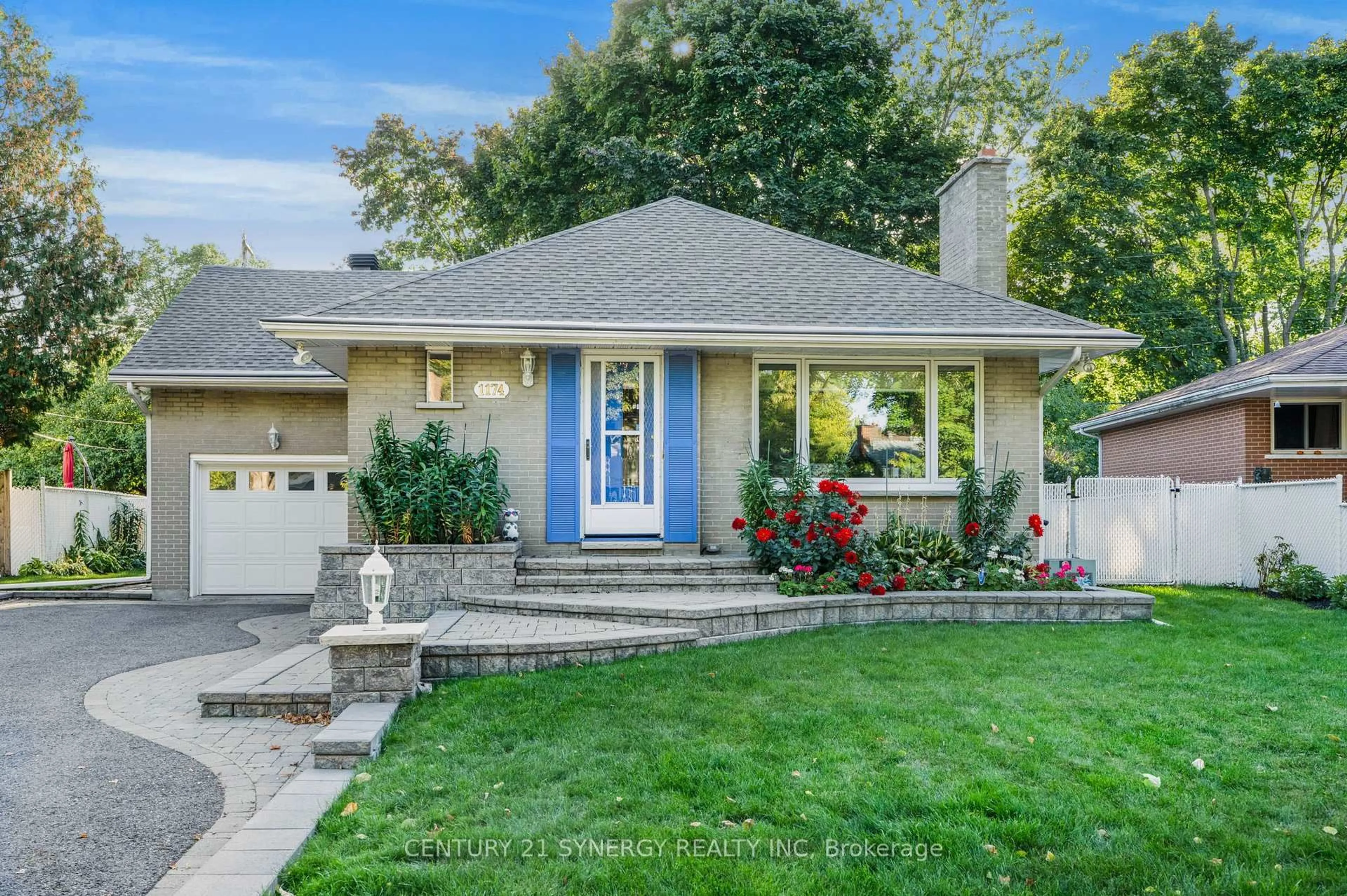 Home with vinyl exterior material, street for 1174 Greyrock Cres, Ottawa Ontario K2C 2A4